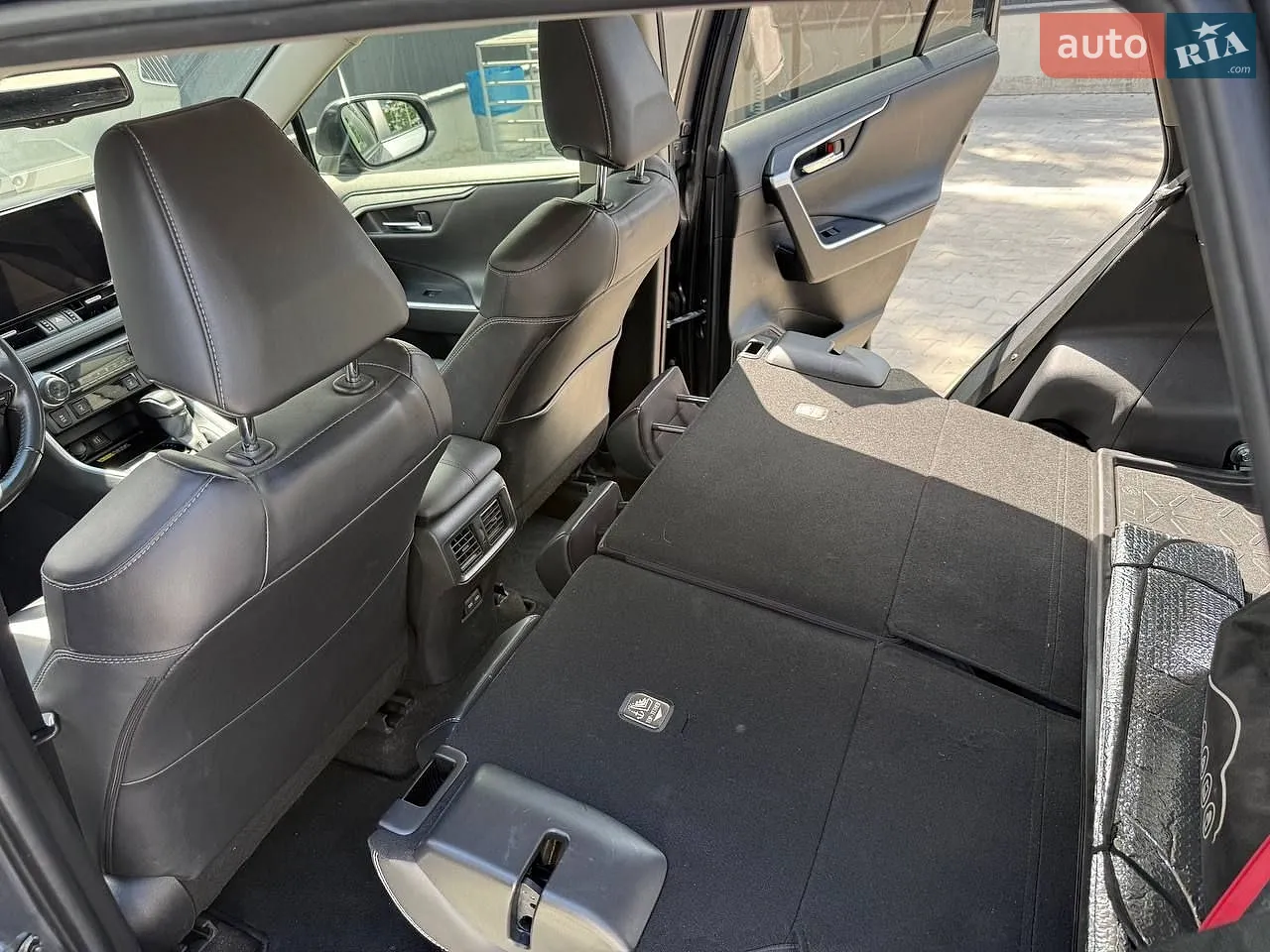 2023 Toyota RAV 4 - мініатюра 13