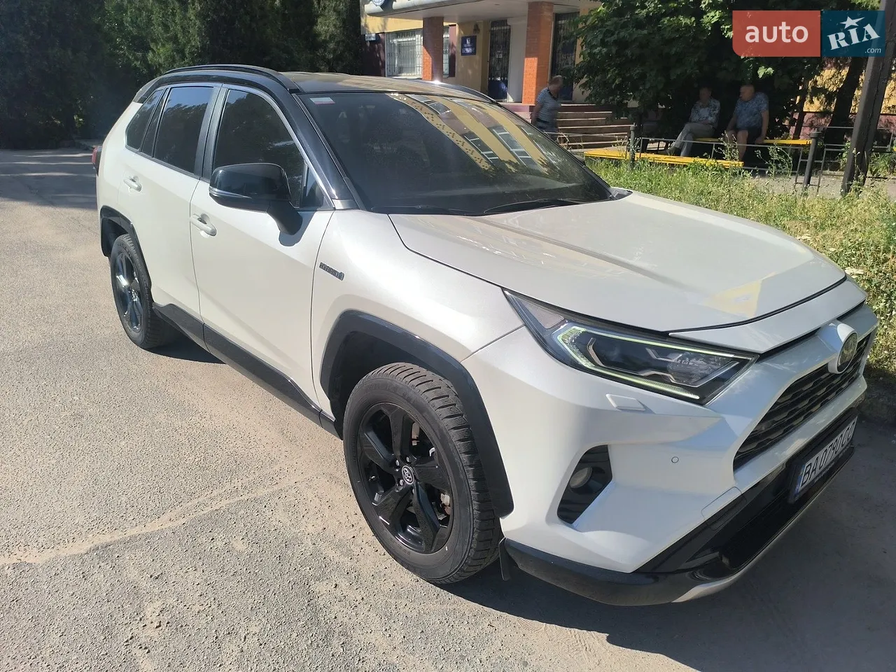 2020 Toyota RAV 4 - мініатюра 19