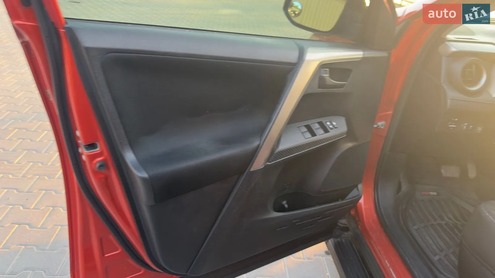 2015 Toyota RAV 4 - мініатюра 33