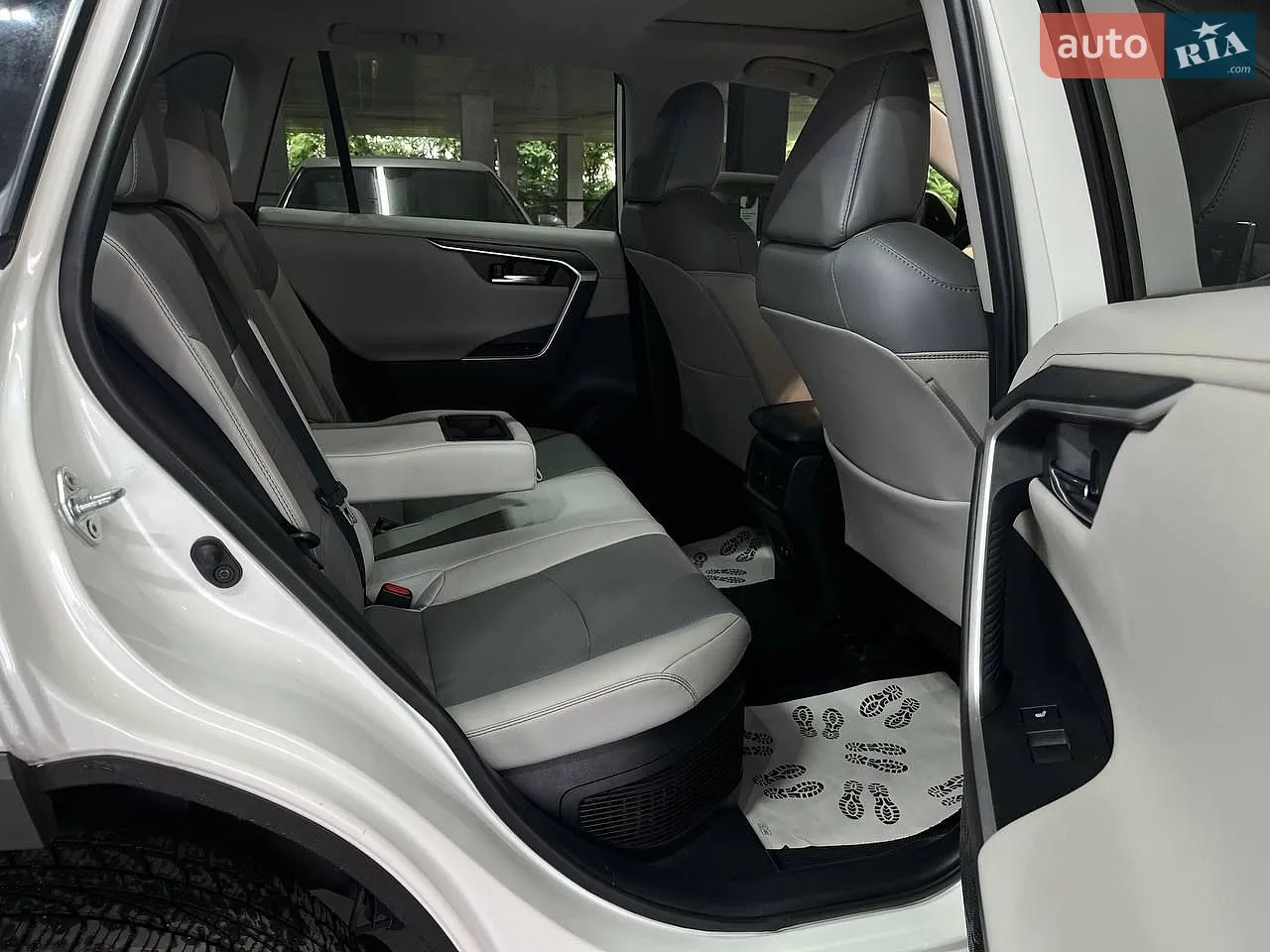 2020 Toyota RAV 4 - мініатюра 21