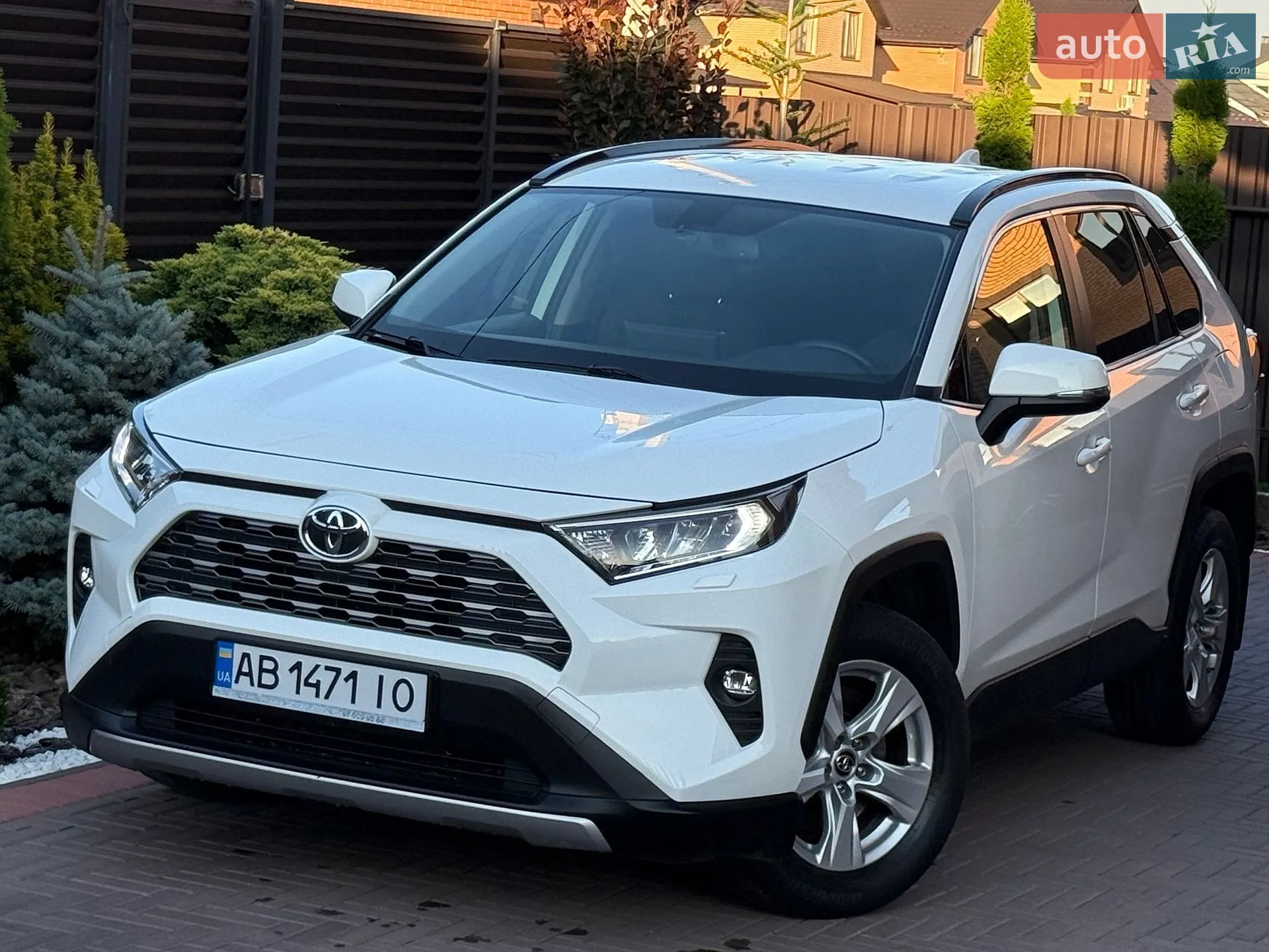 2019 Toyota RAV 4 - мініатюра 3