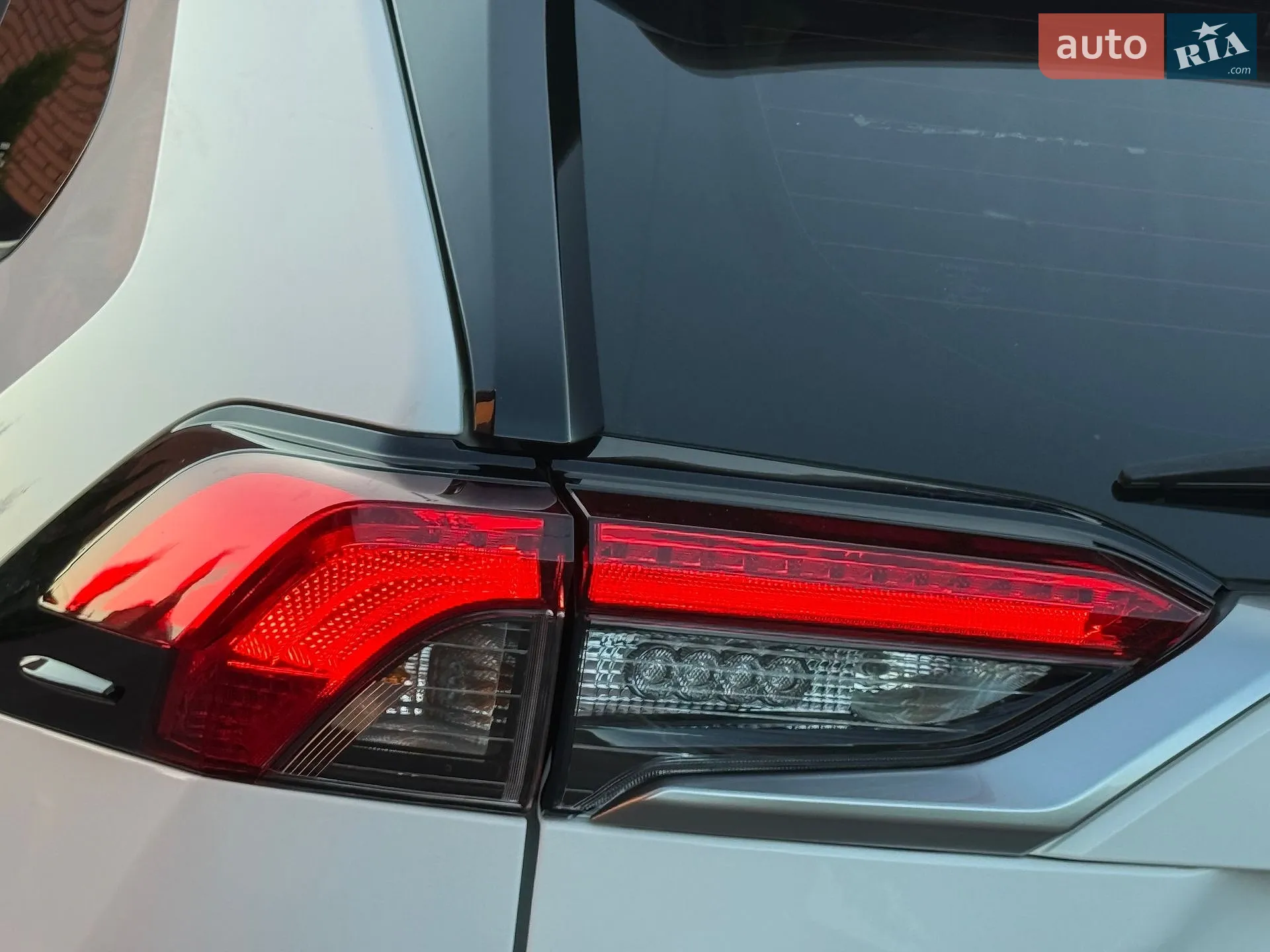 2019 Toyota RAV 4 - мініатюра 34