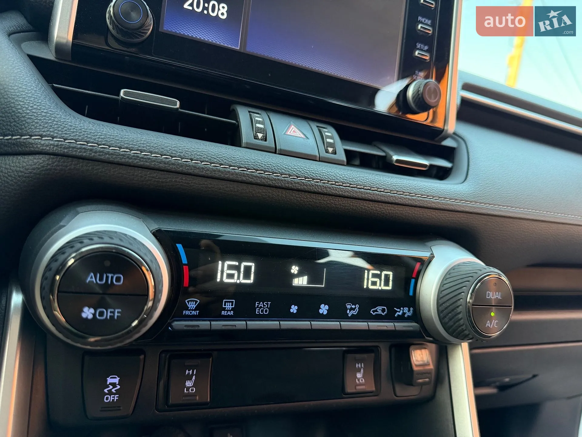 2019 Toyota RAV 4 - мініатюра 56