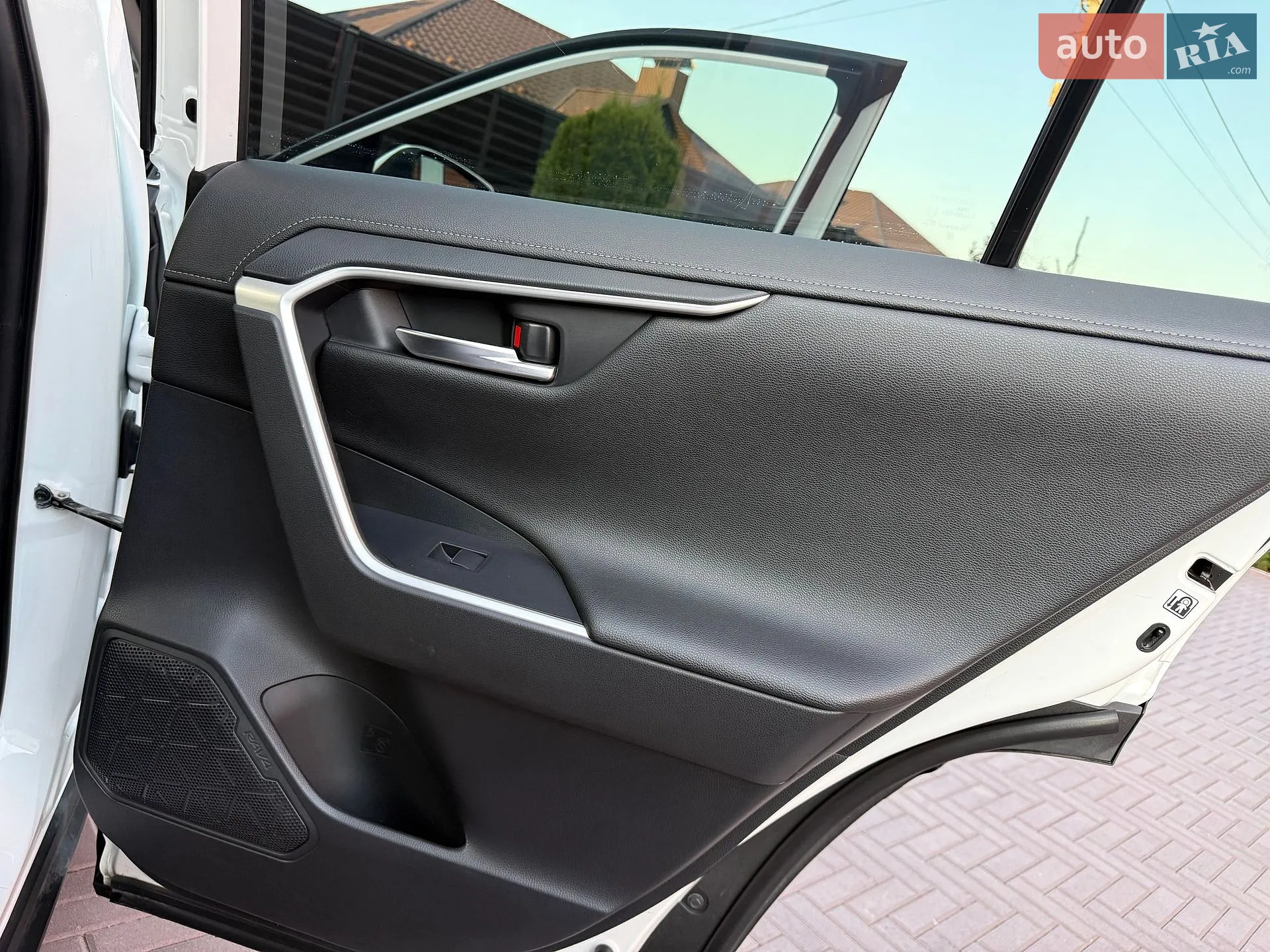 2019 Toyota RAV 4 - мініатюра 71