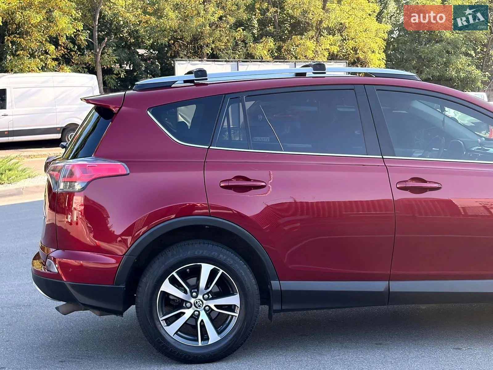 2018 Toyota RAV 4 - мініатюра 12