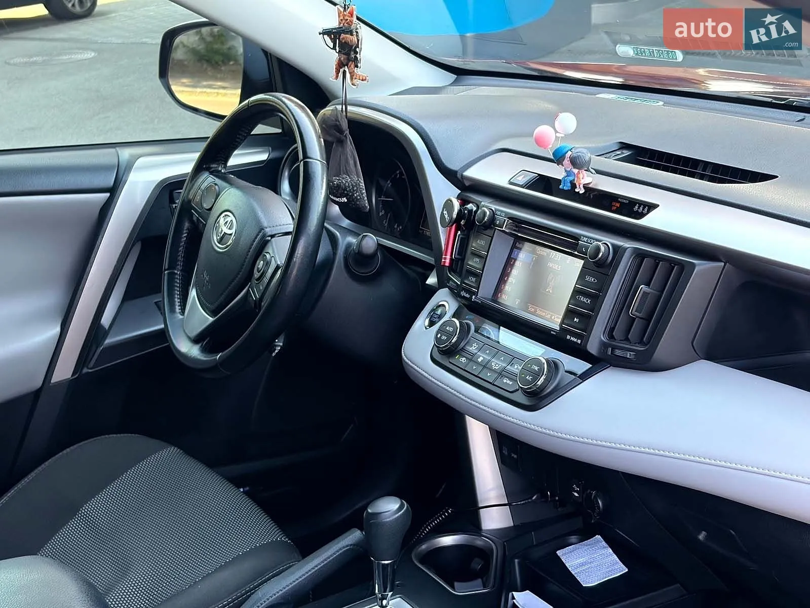 2018 Toyota RAV 4 - мініатюра 17