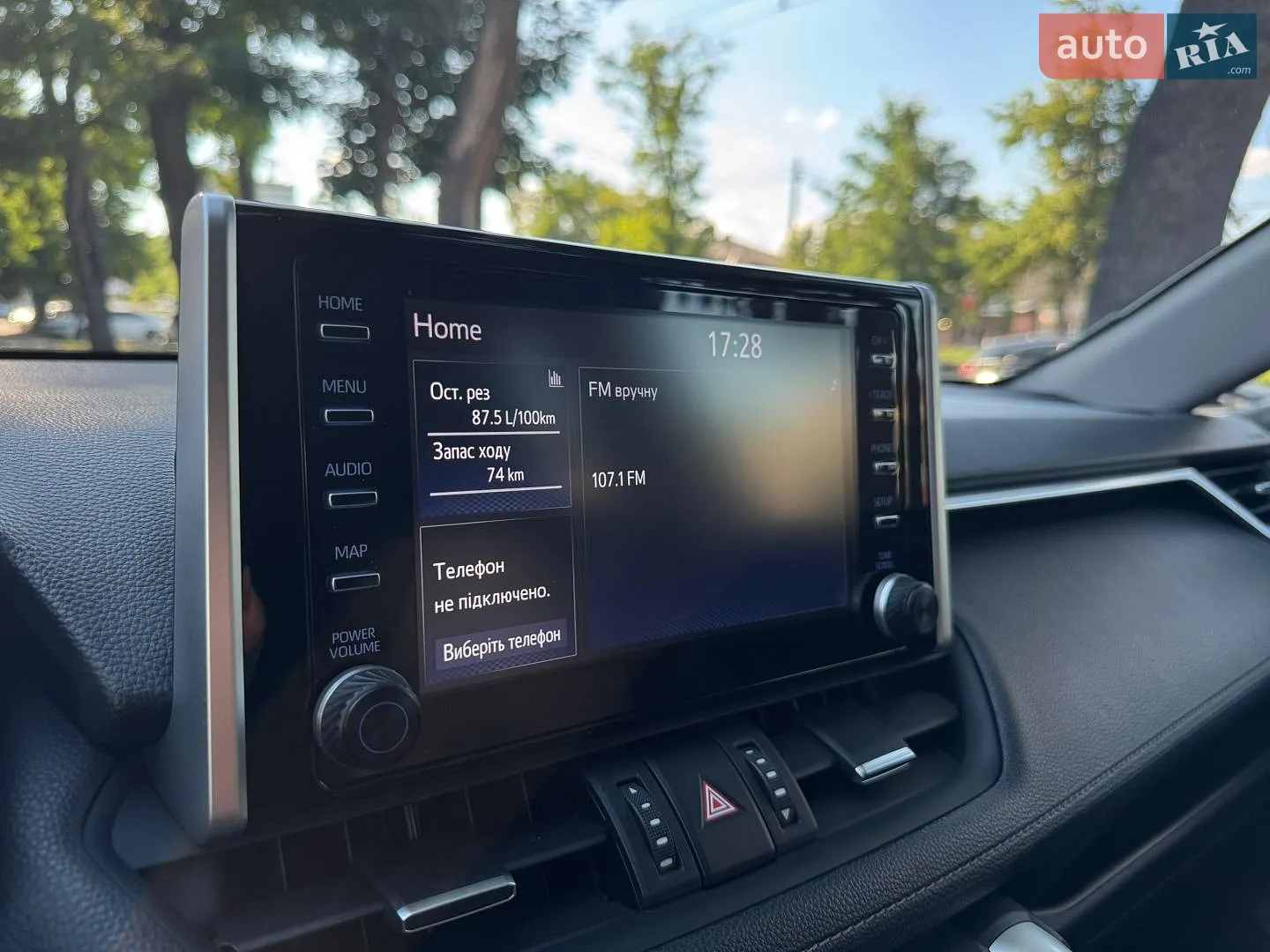 2019 Toyota RAV 4 - мініатюра 19