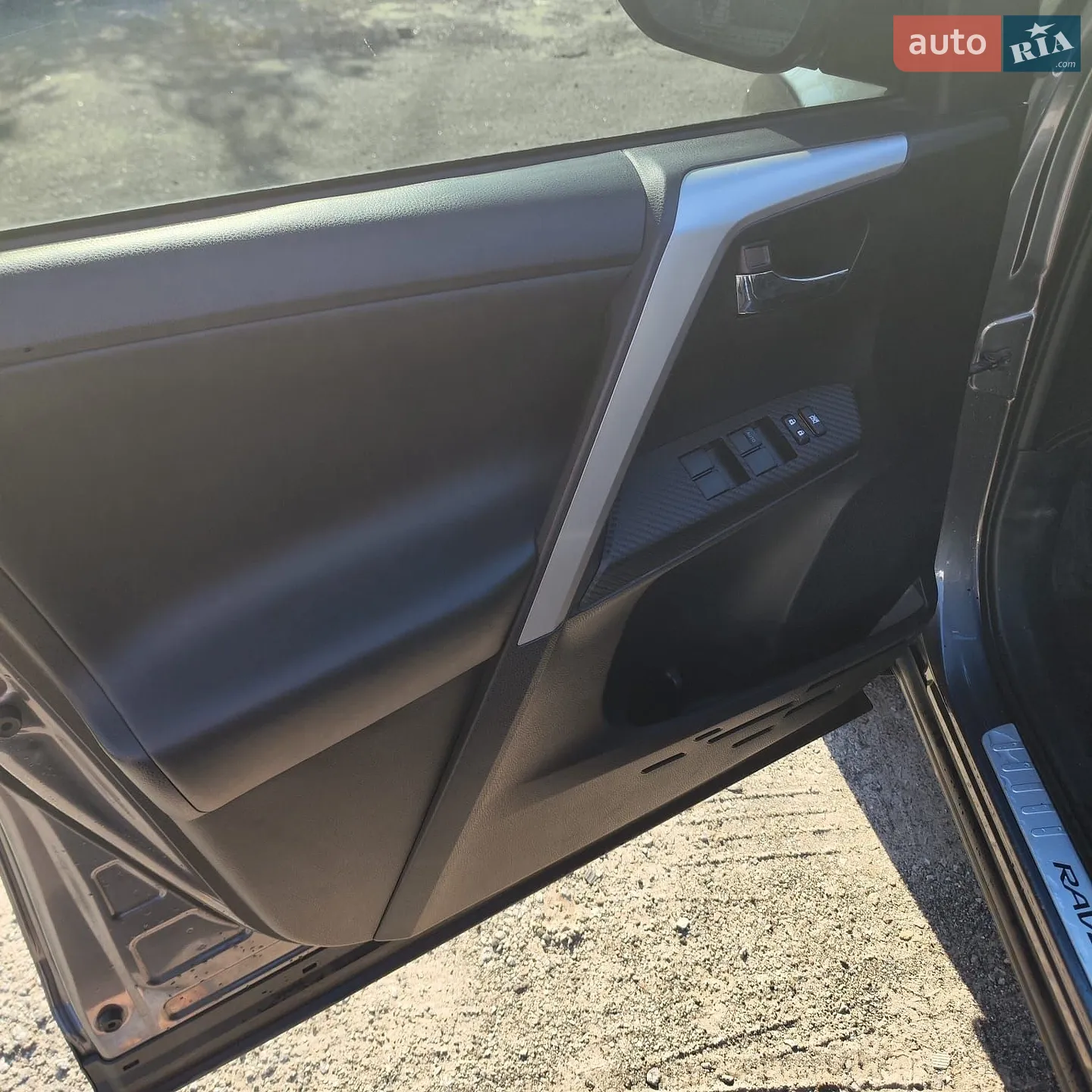 2013 Toyota RAV 4 - мініатюра 11