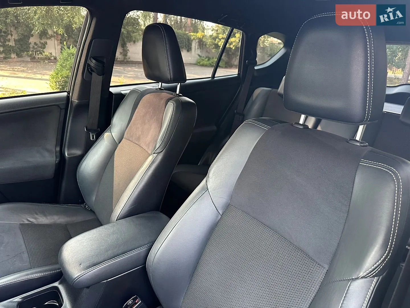 2016 Toyota RAV 4 - мініатюра 78