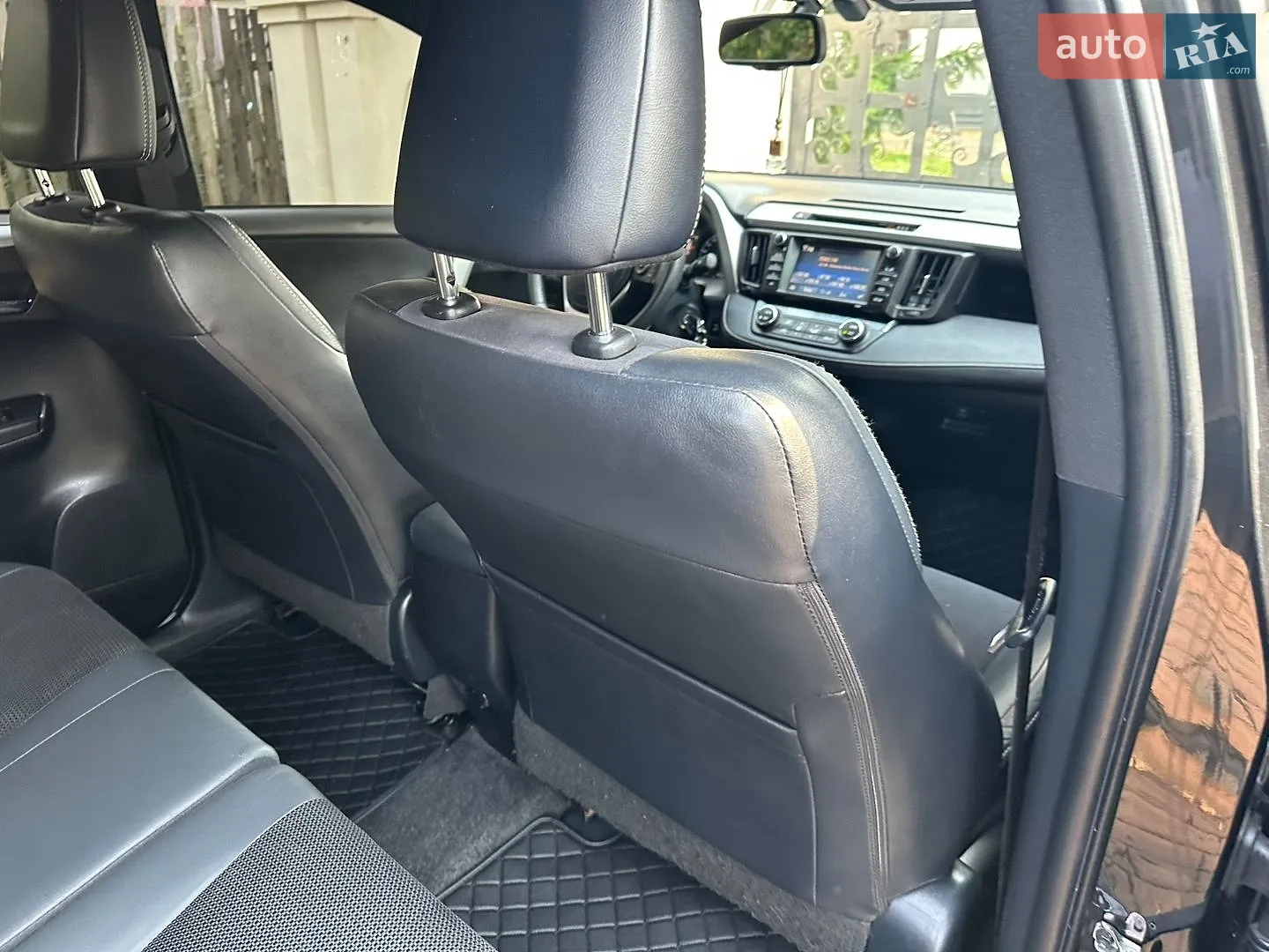 2016 Toyota RAV 4 - мініатюра 108