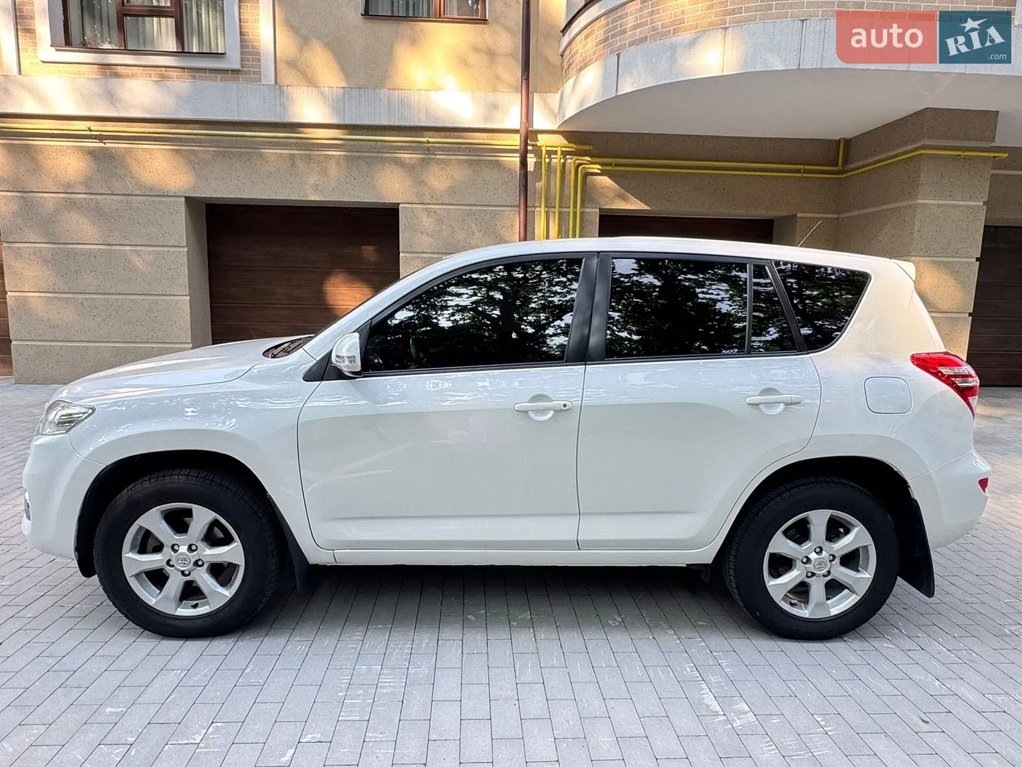 2010 Toyota RAV 4 - мініатюра 4