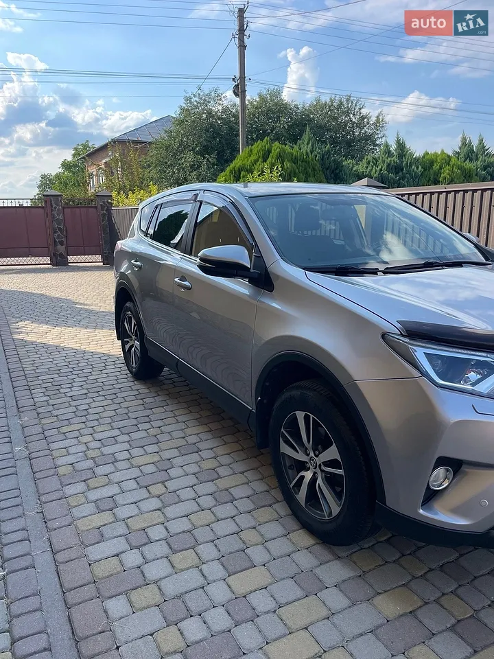 2016 Toyota RAV 4 - мініатюра 15