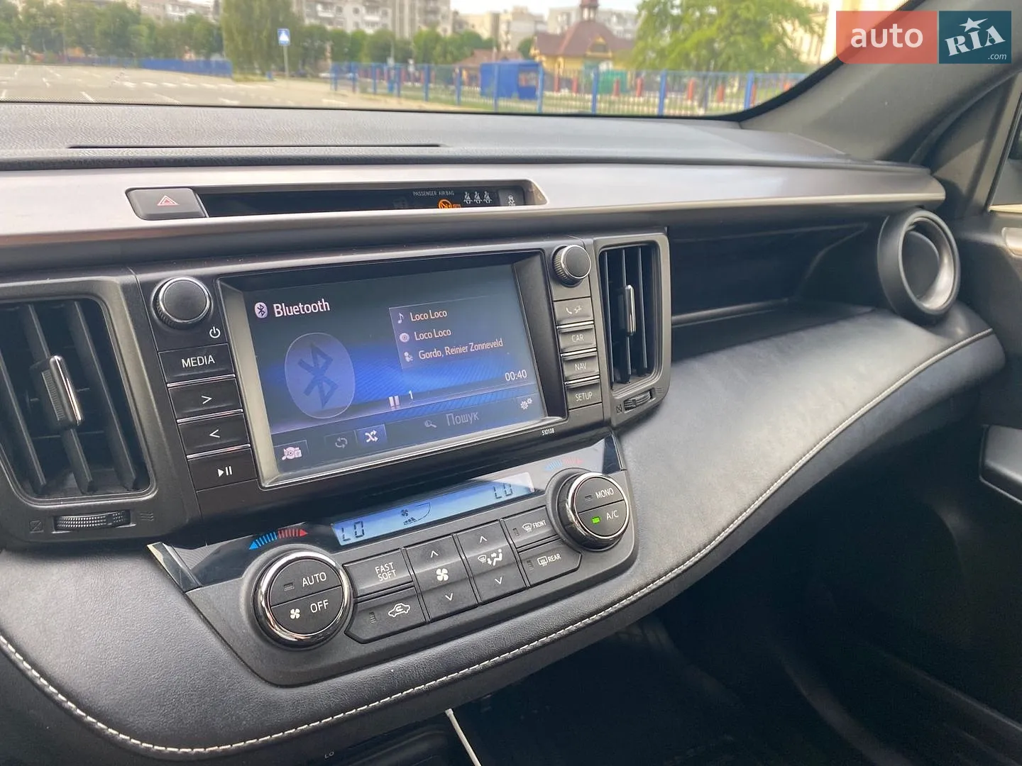 2017 Toyota RAV 4 - мініатюра 39