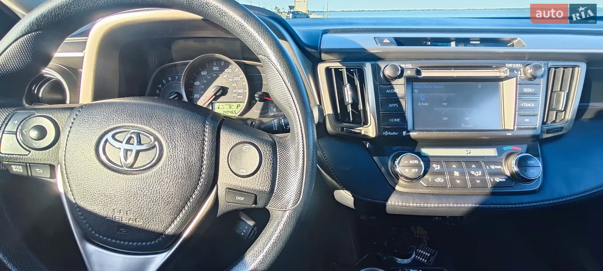 2014 Toyota RAV 4 - мініатюра 9