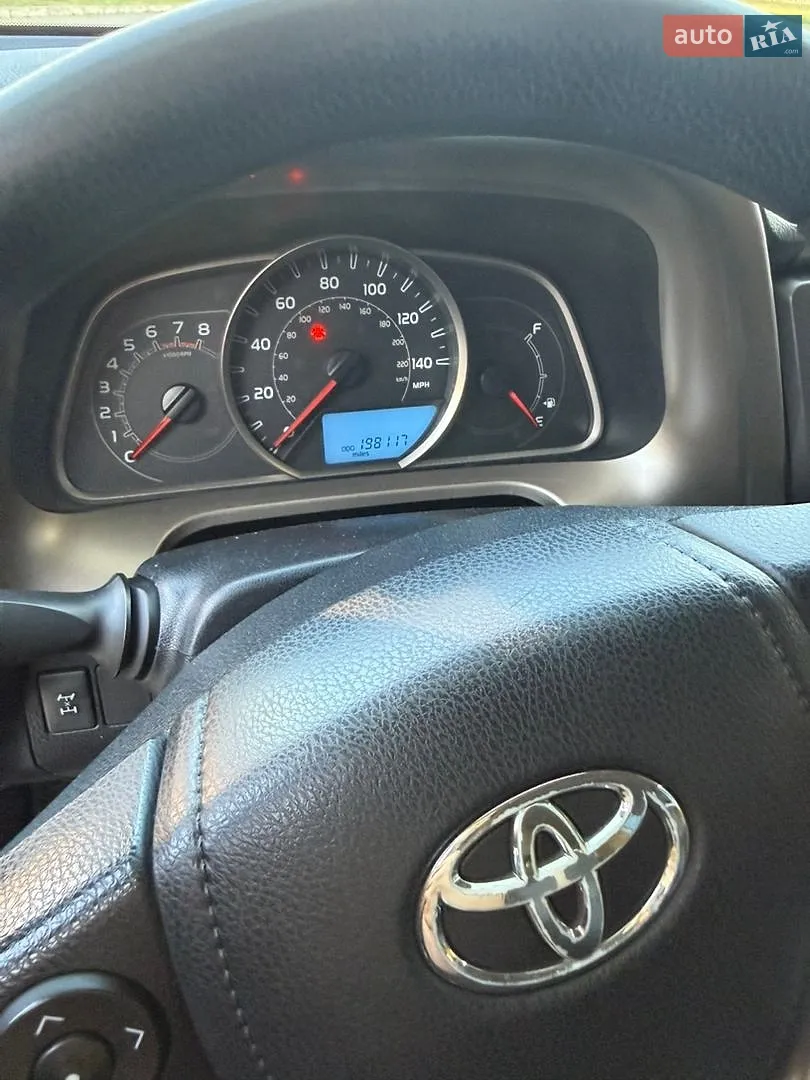 2013 Toyota RAV 4 - мініатюра 11