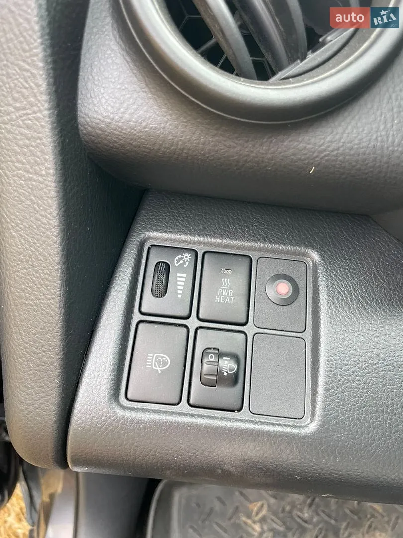 2010 Toyota RAV 4 - мініатюра 10