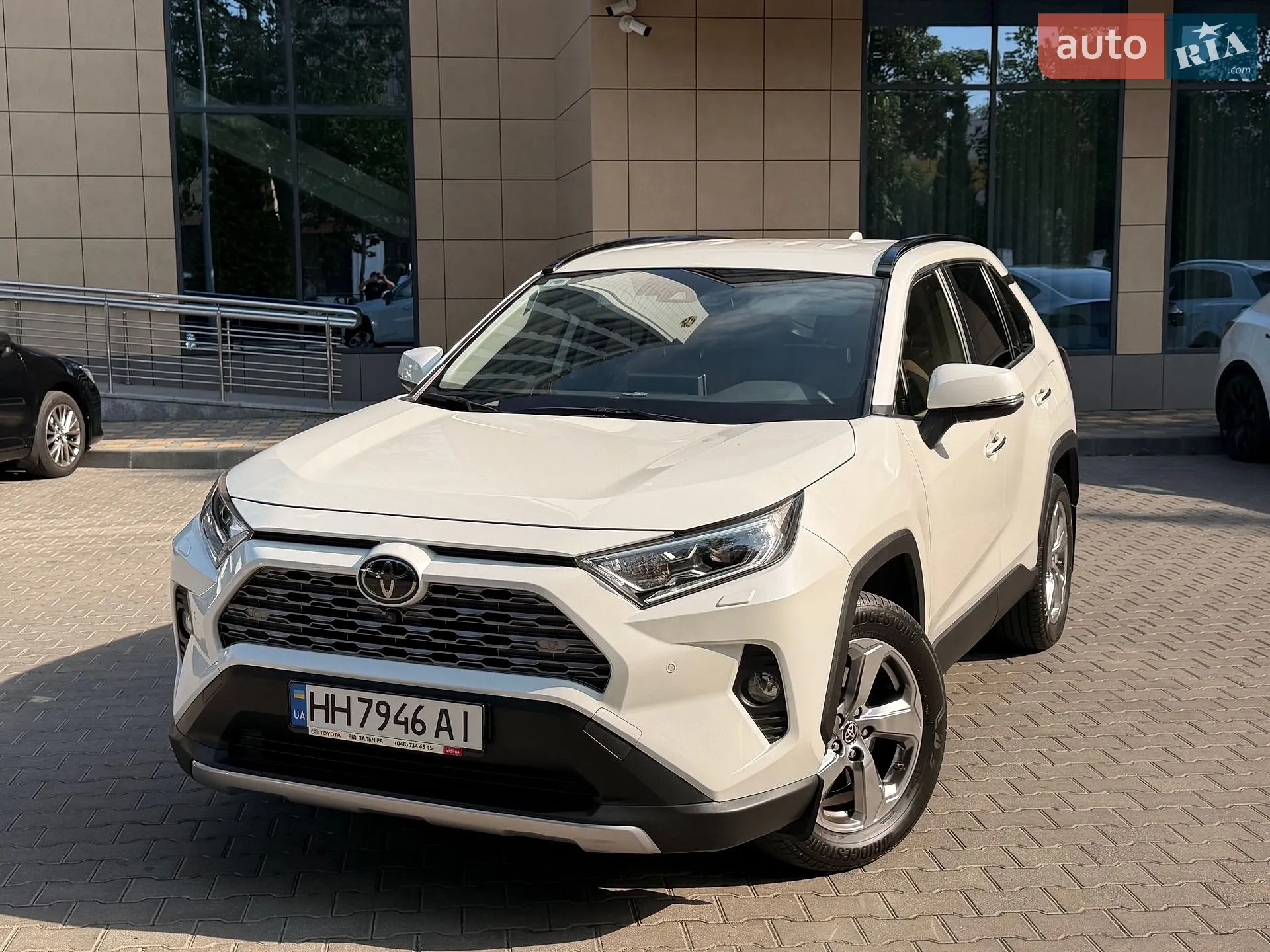 2020 Toyota RAV 4 - мініатюра 2