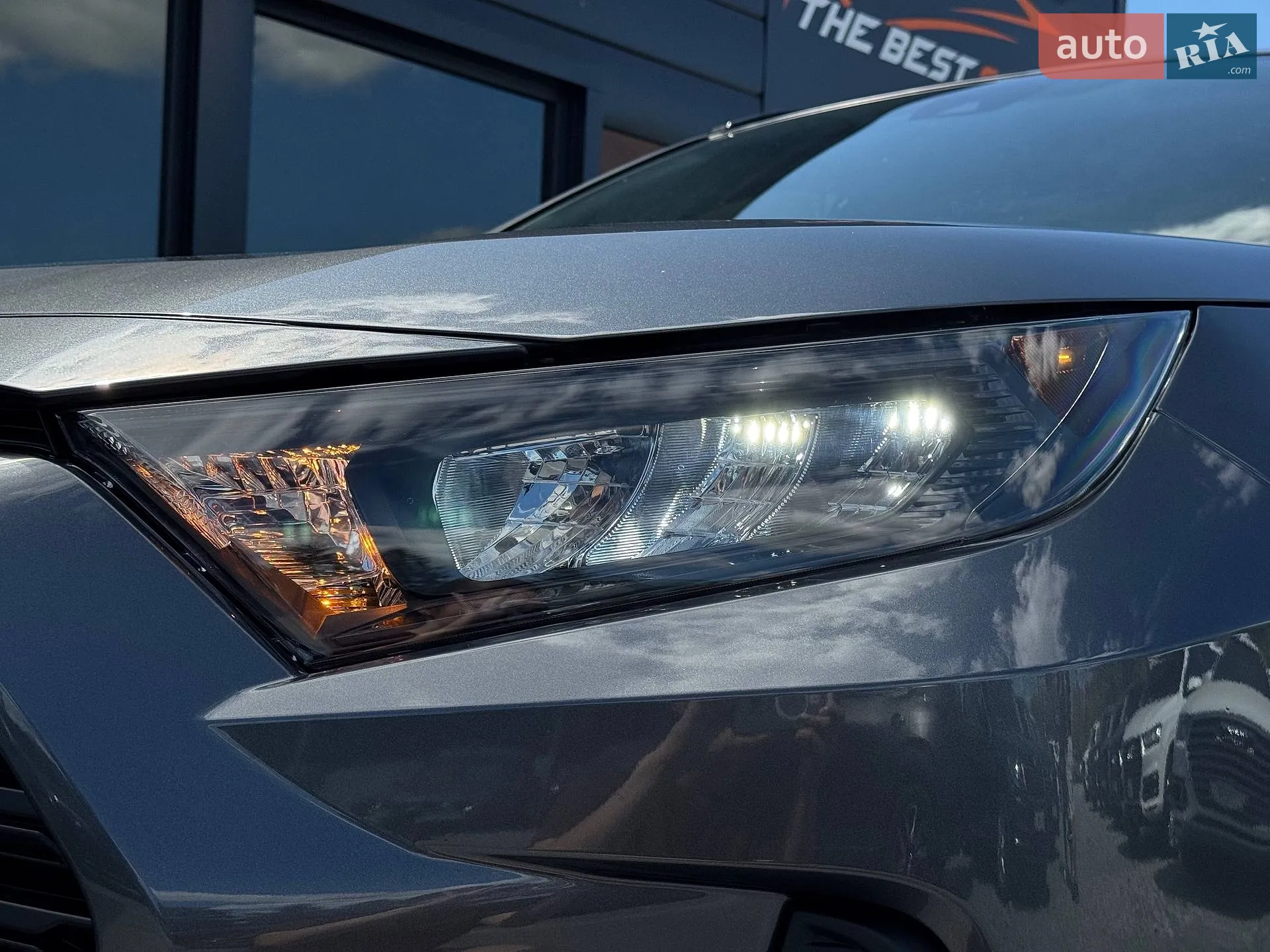 2021 Toyota RAV 4 - мініатюра 14