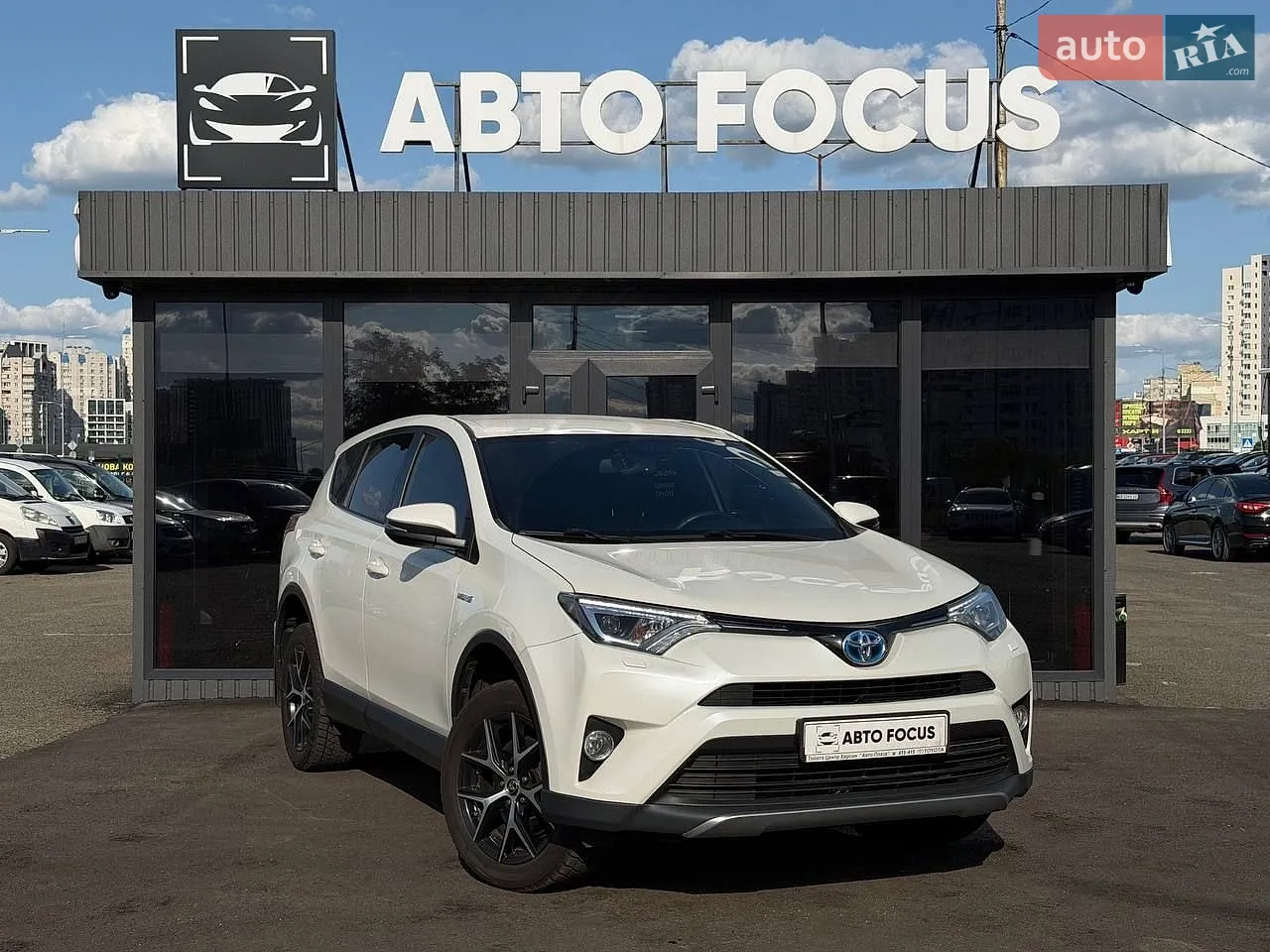 2017 Toyota RAV 4 - мініатюра 18