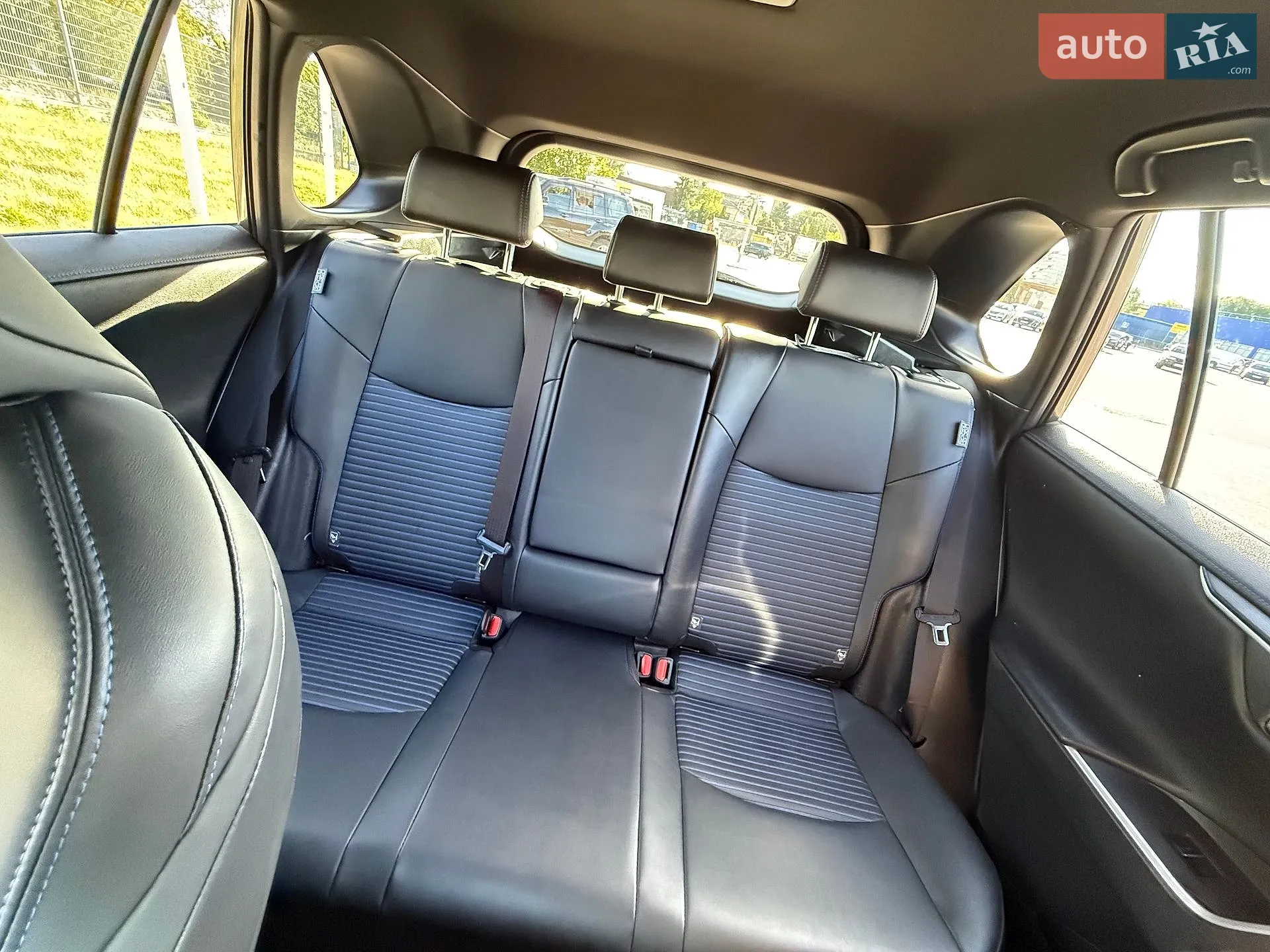 2024 Toyota RAV 4 - мініатюра 10
