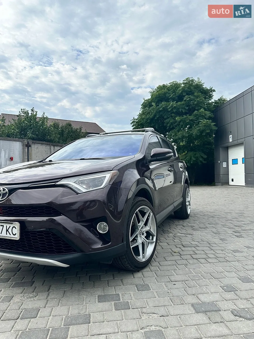 2016 Toyota RAV 4 - фото 1