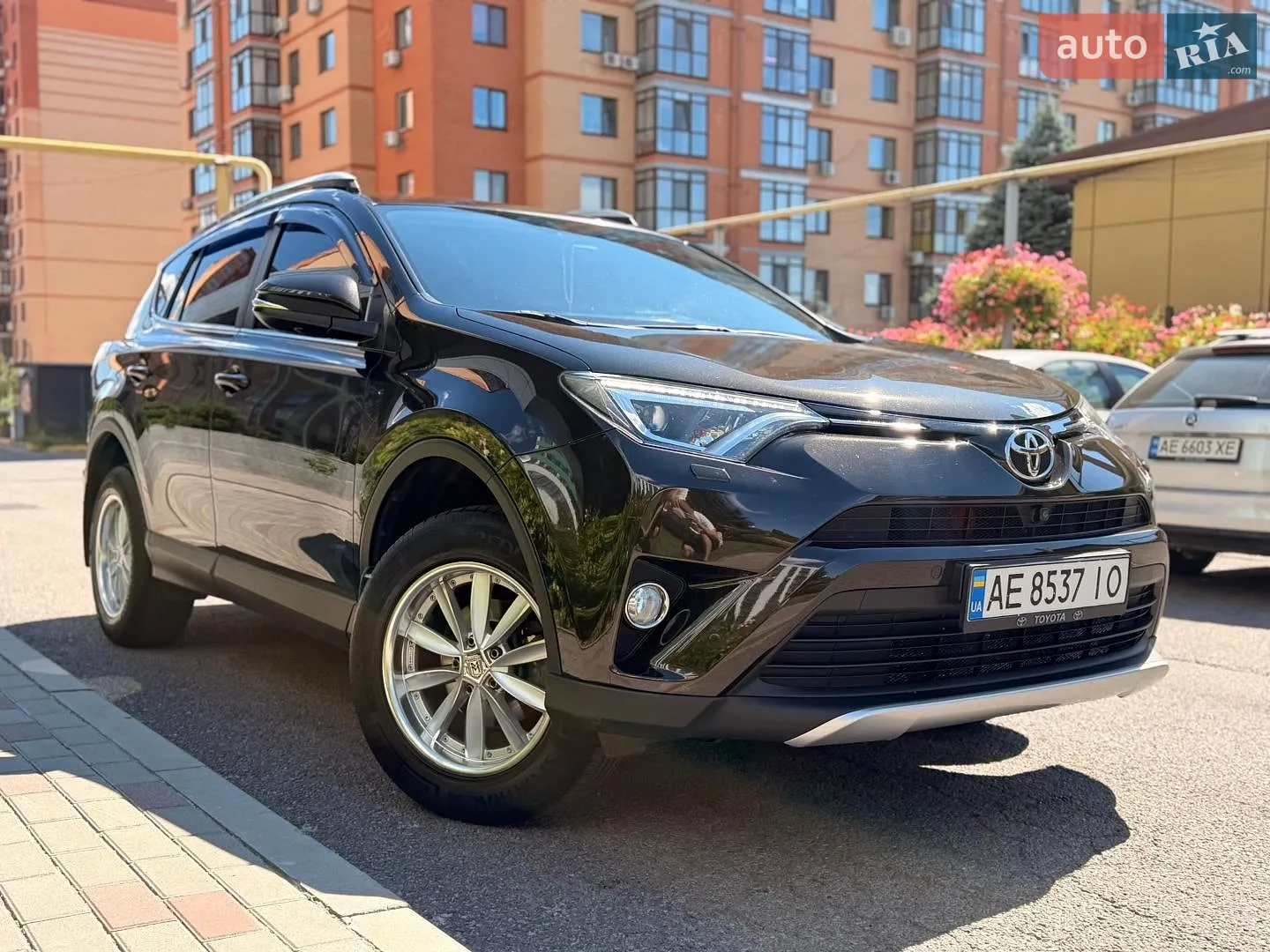 2016 Toyota RAV 4 - мініатюра 11