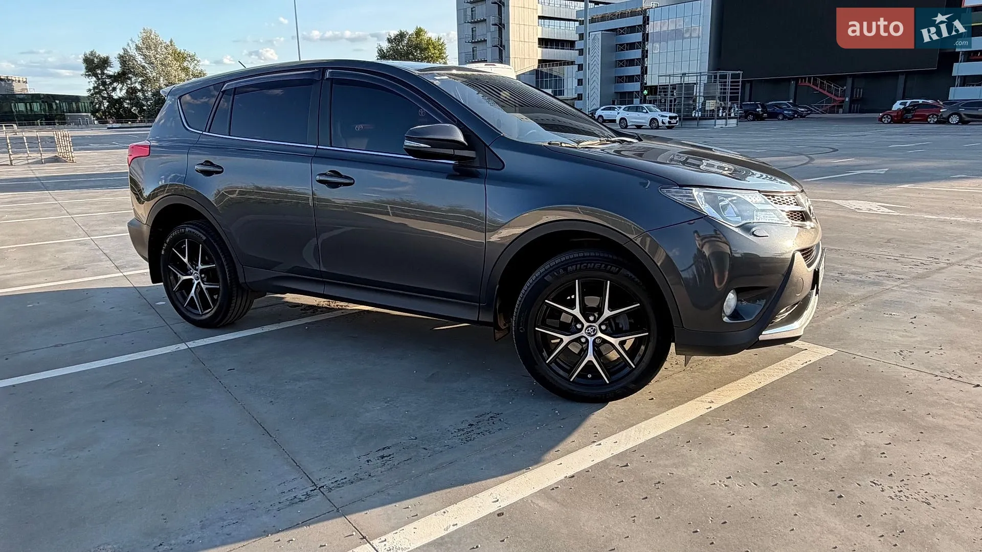 2013 Toyota RAV 4 - мініатюра 6