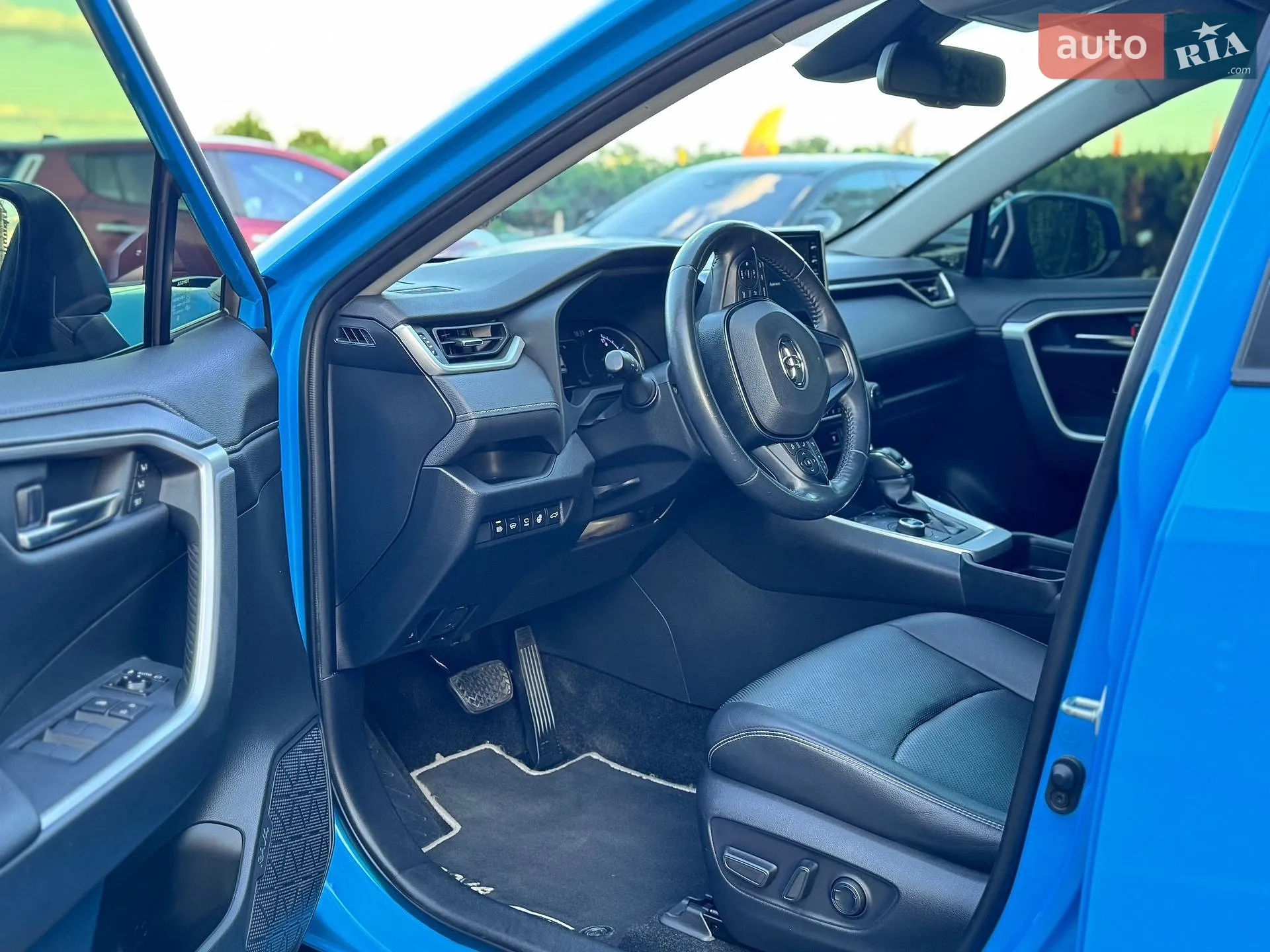 2019 Toyota RAV 4 - мініатюра 15