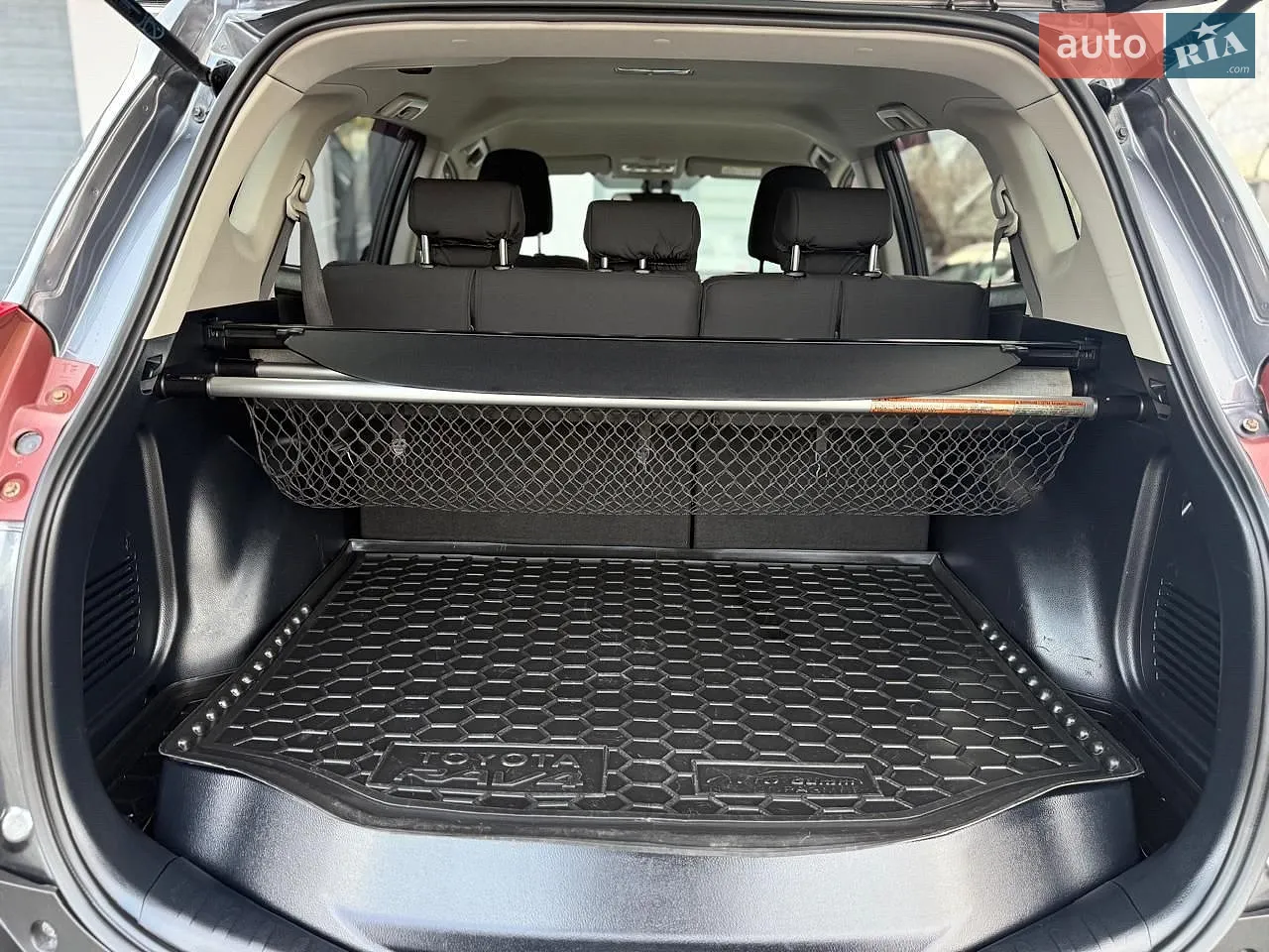 2013 Toyota RAV 4 - мініатюра 10