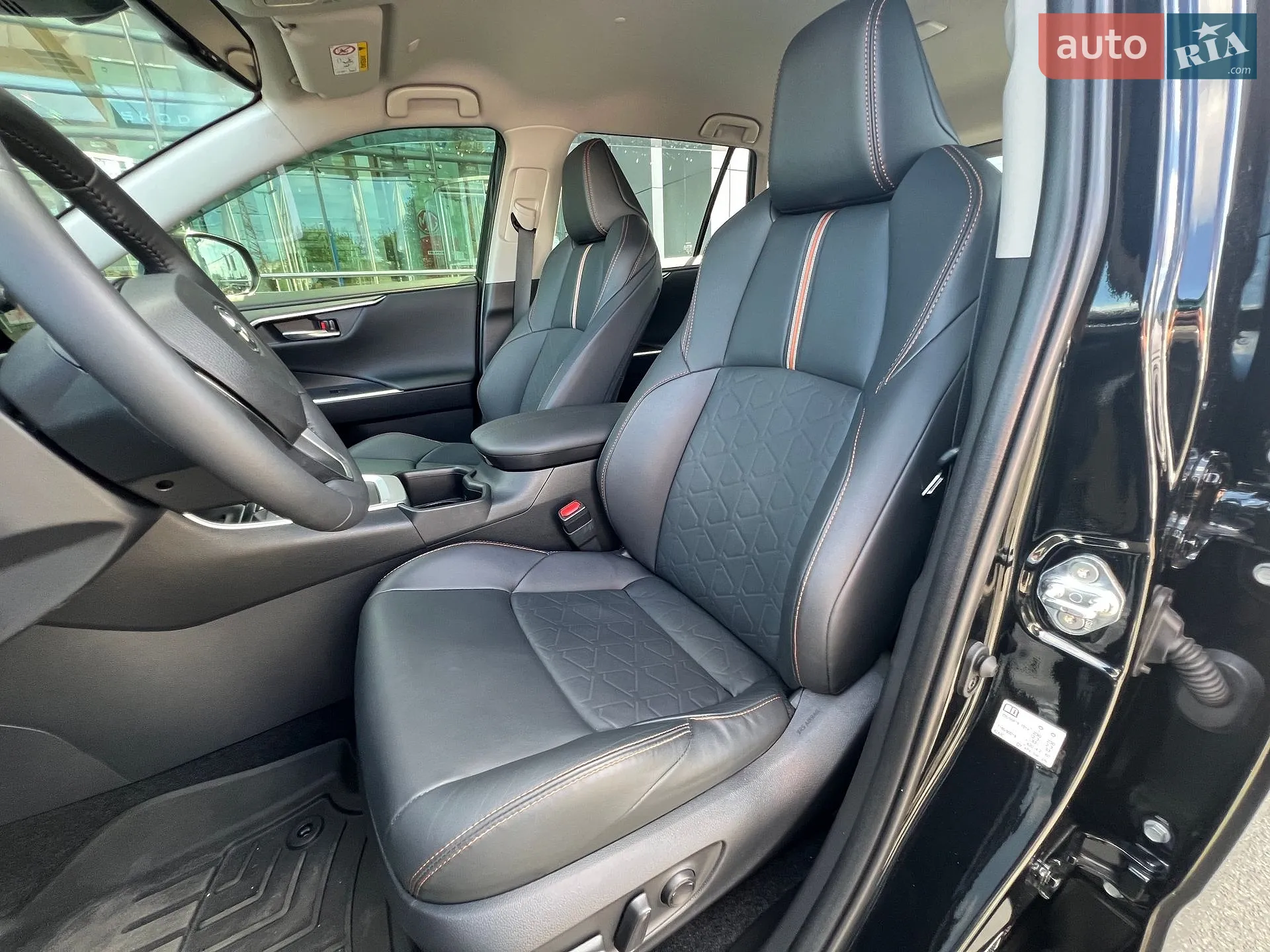 2024 Toyota RAV 4 - мініатюра 15