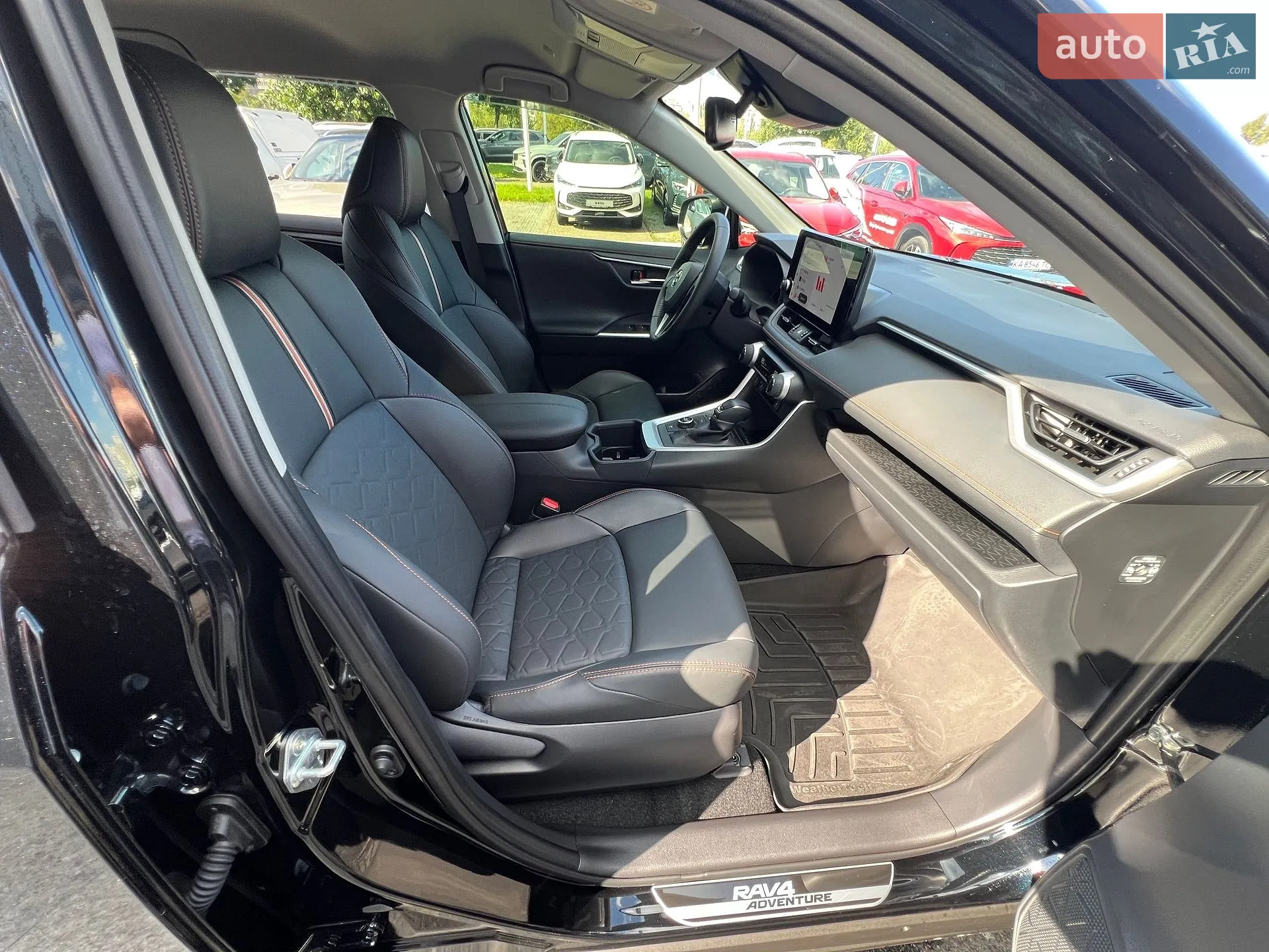 2024 Toyota RAV 4 - мініатюра 28