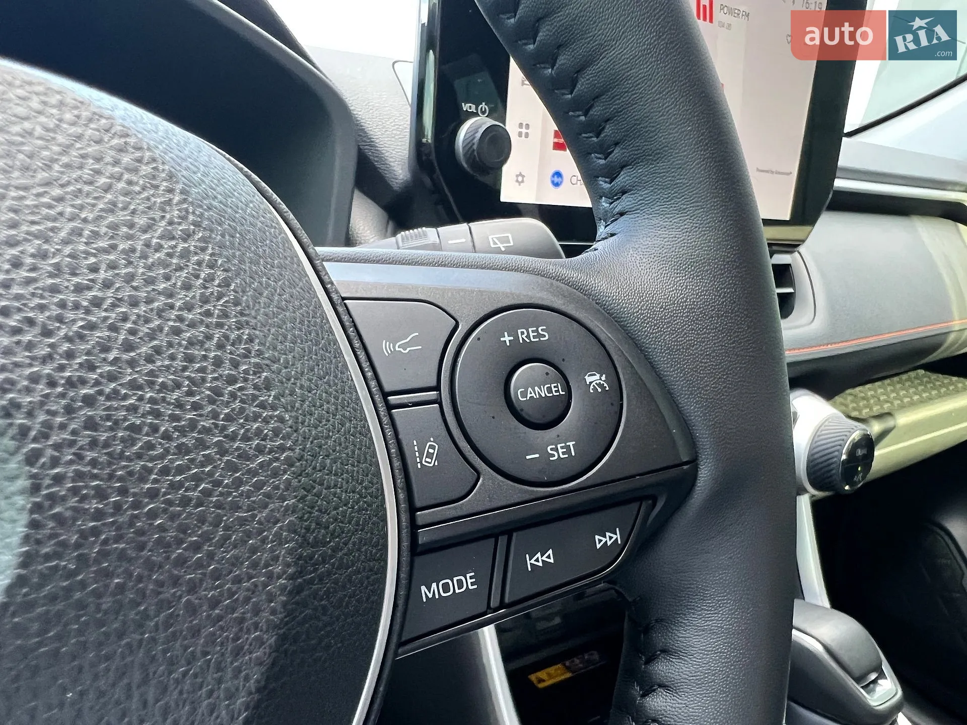 2024 Toyota RAV 4 - мініатюра 39
