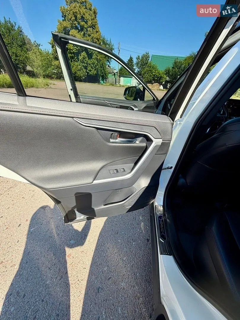 2021 Toyota RAV 4 - мініатюра 33