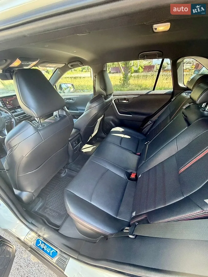 2021 Toyota RAV 4 - мініатюра 9