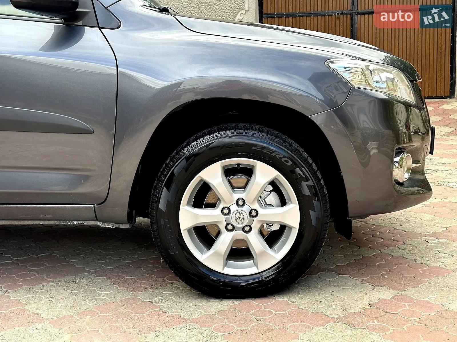 2010 Toyota RAV 4 - мініатюра 5