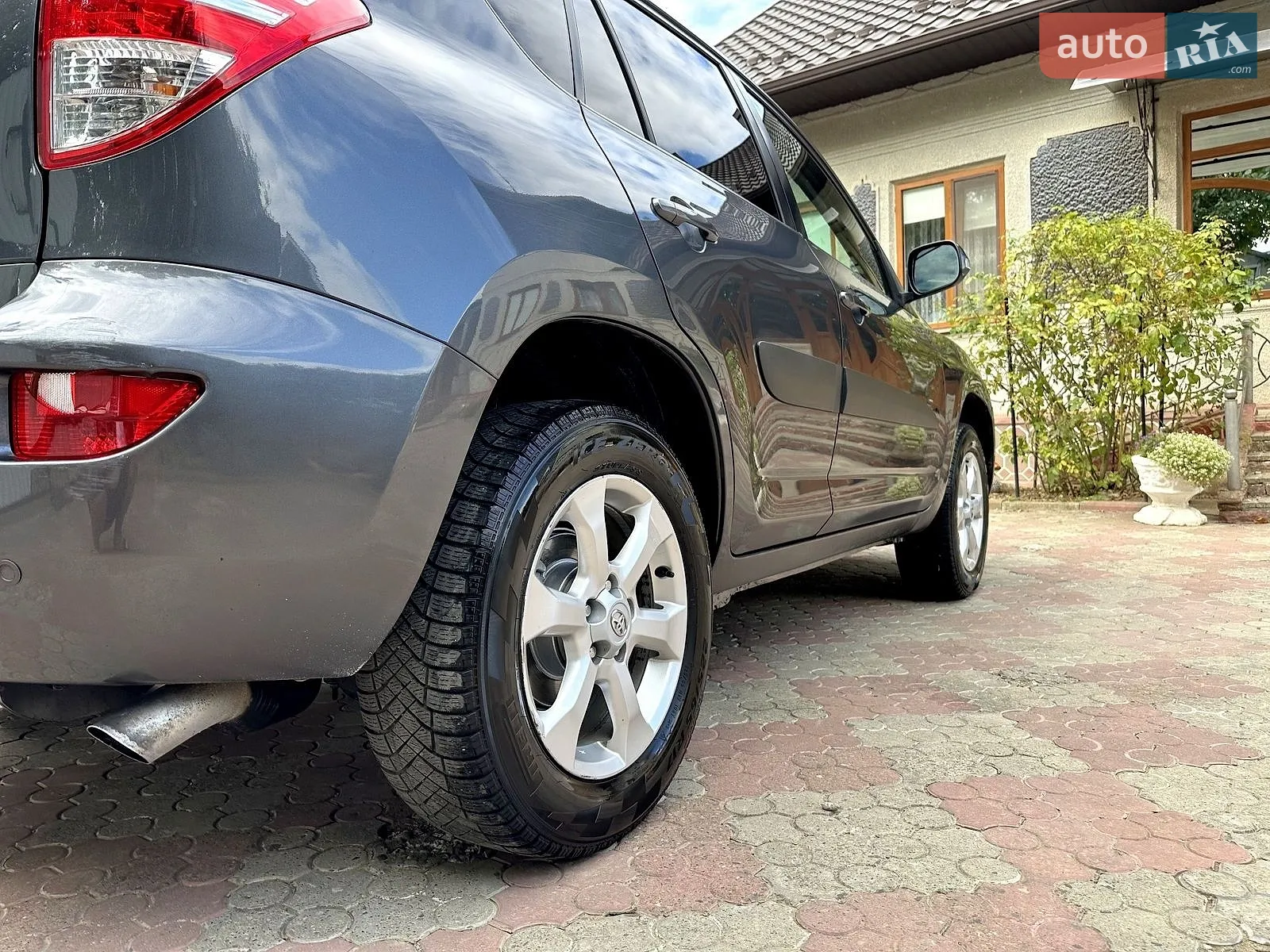 2010 Toyota RAV 4 - мініатюра 7