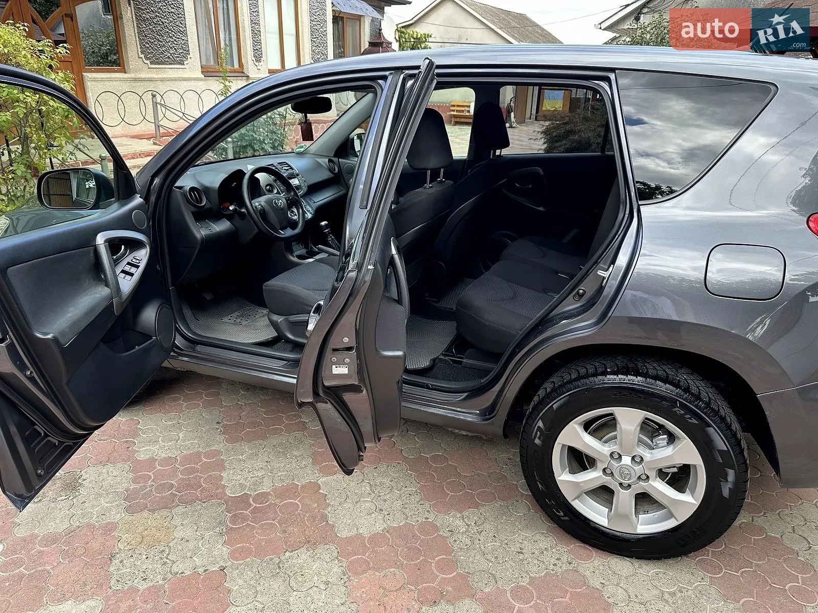 2010 Toyota RAV 4 - мініатюра 23