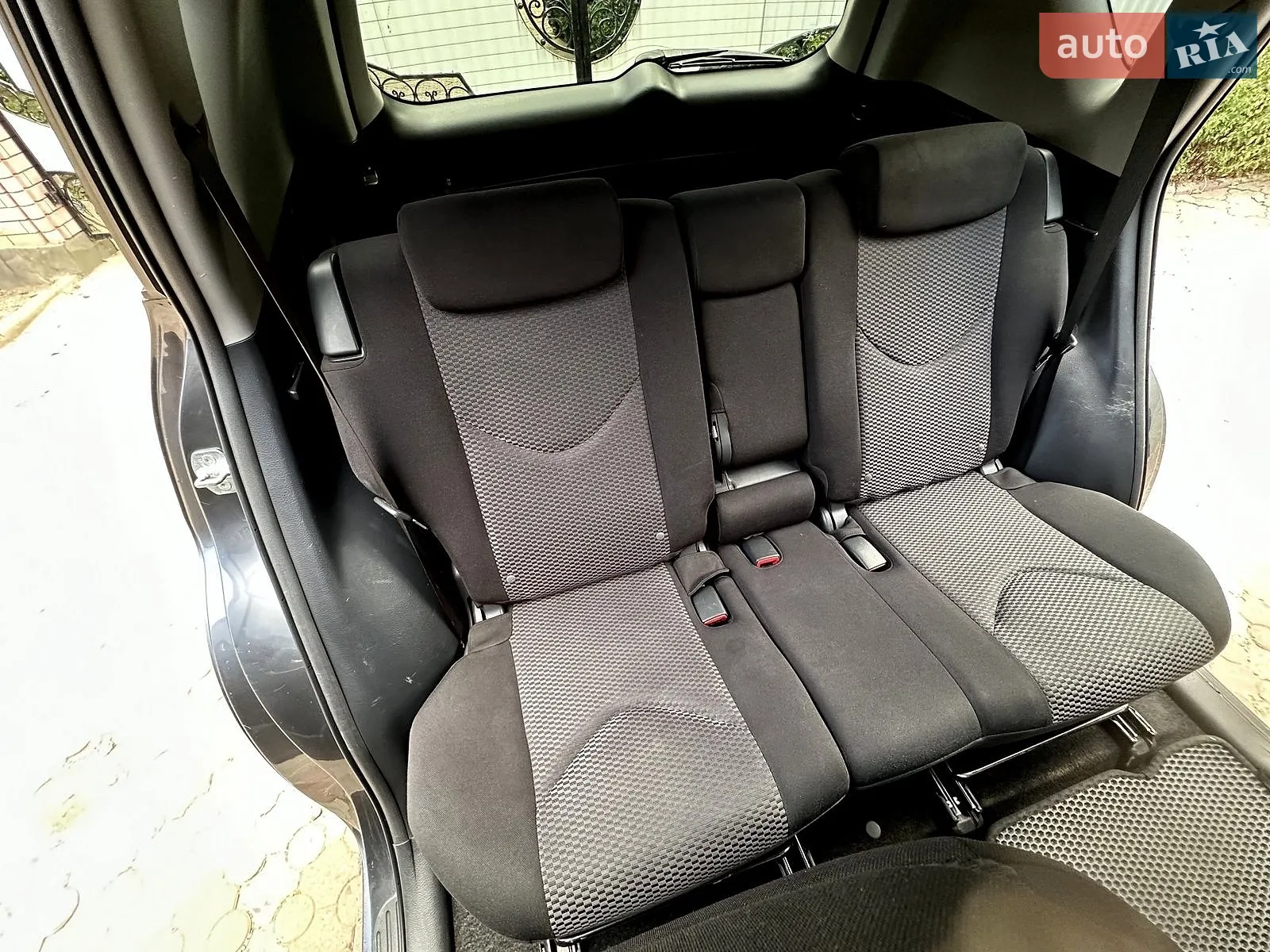 2010 Toyota RAV 4 - мініатюра 27