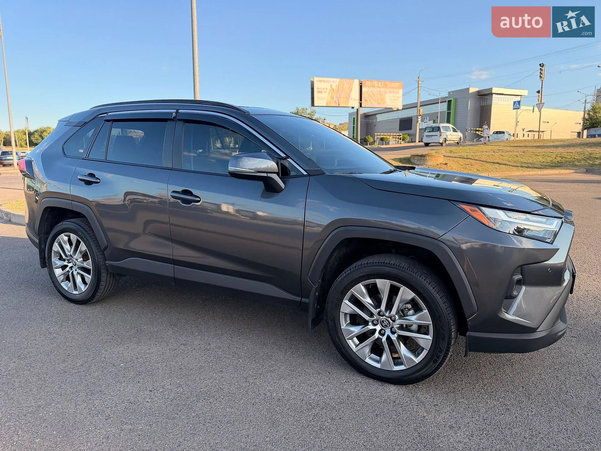 2023 Toyota RAV 4 - мініатюра 19