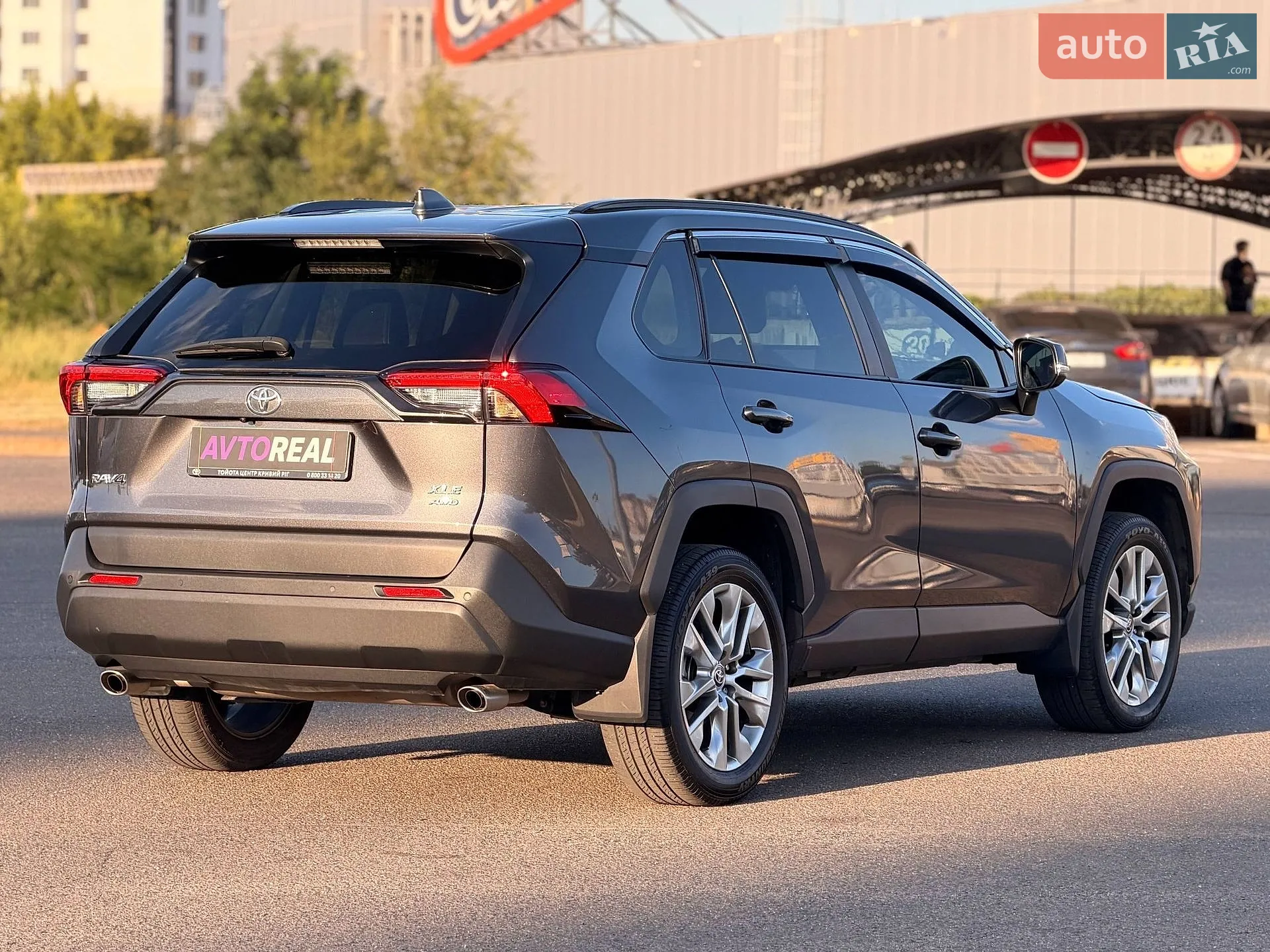 2023 Toyota RAV 4 - мініатюра 20