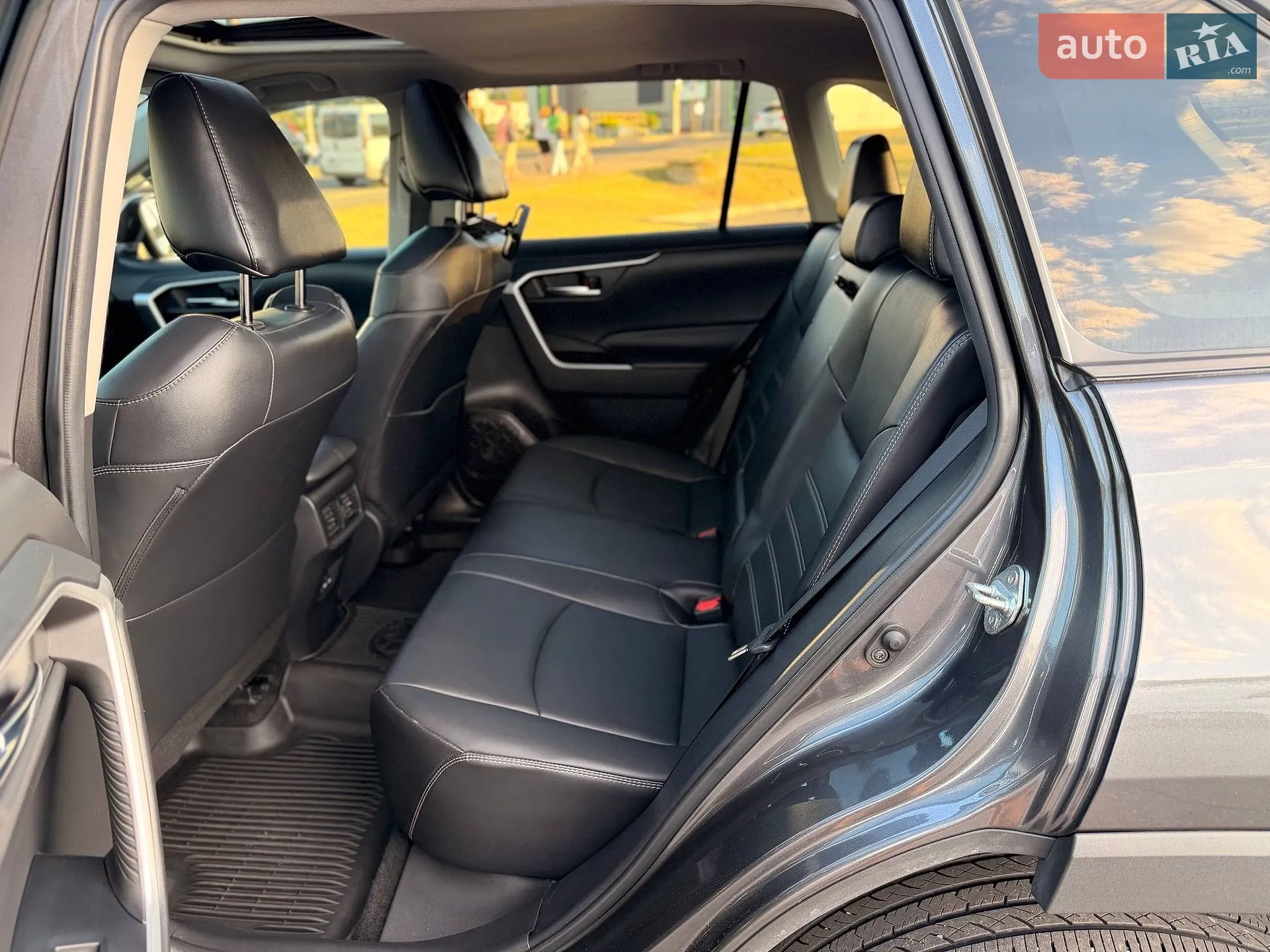 2023 Toyota RAV 4 - мініатюра 58