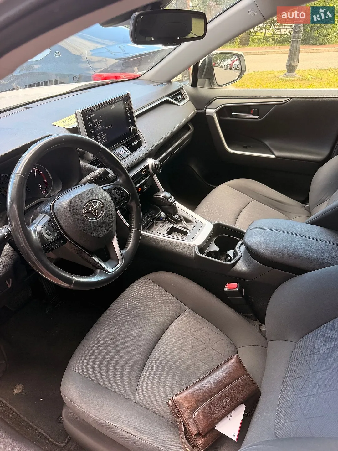 2020 Toyota RAV 4 - мініатюра 3