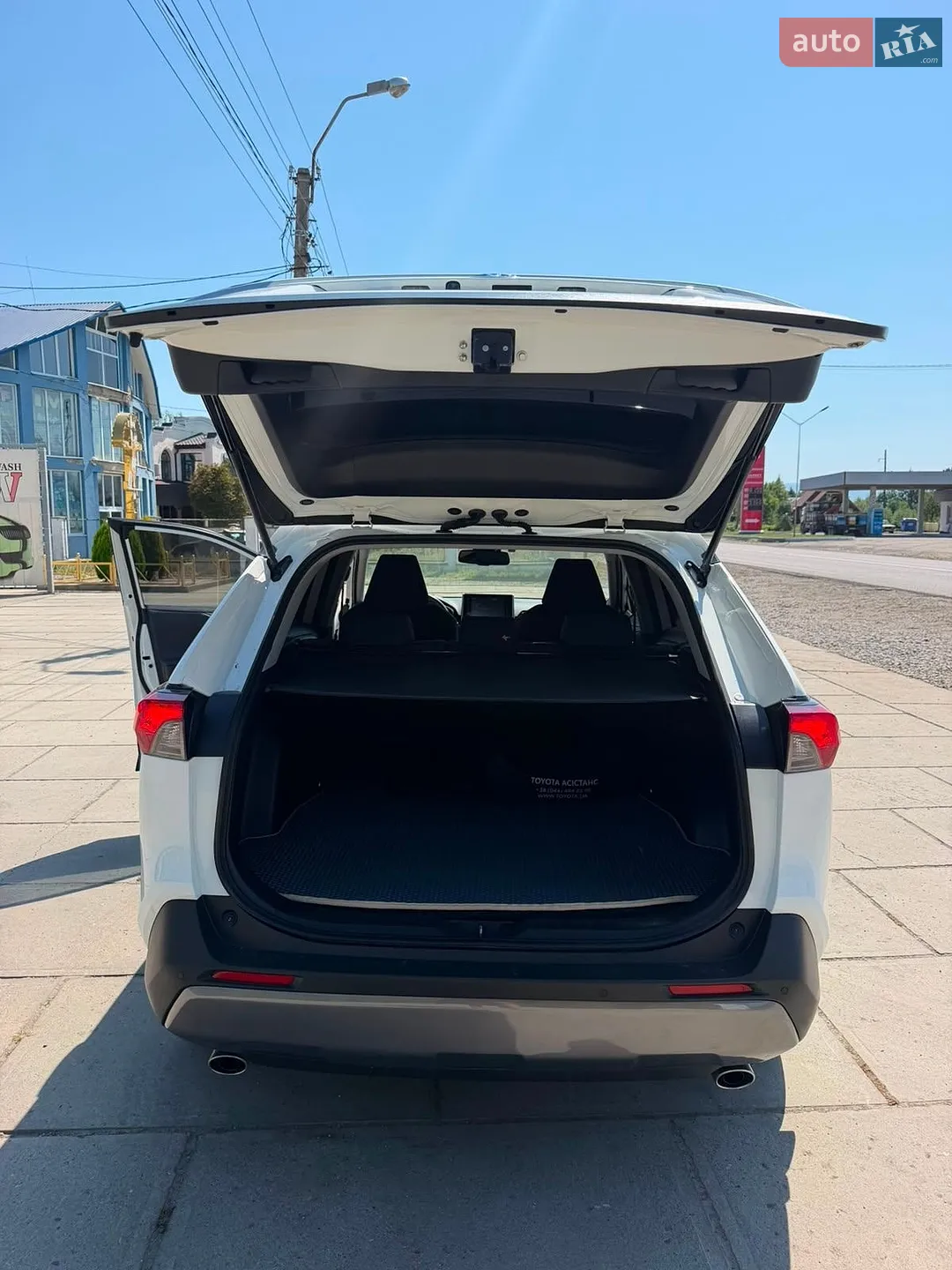 2021 Toyota RAV 4 - мініатюра 7