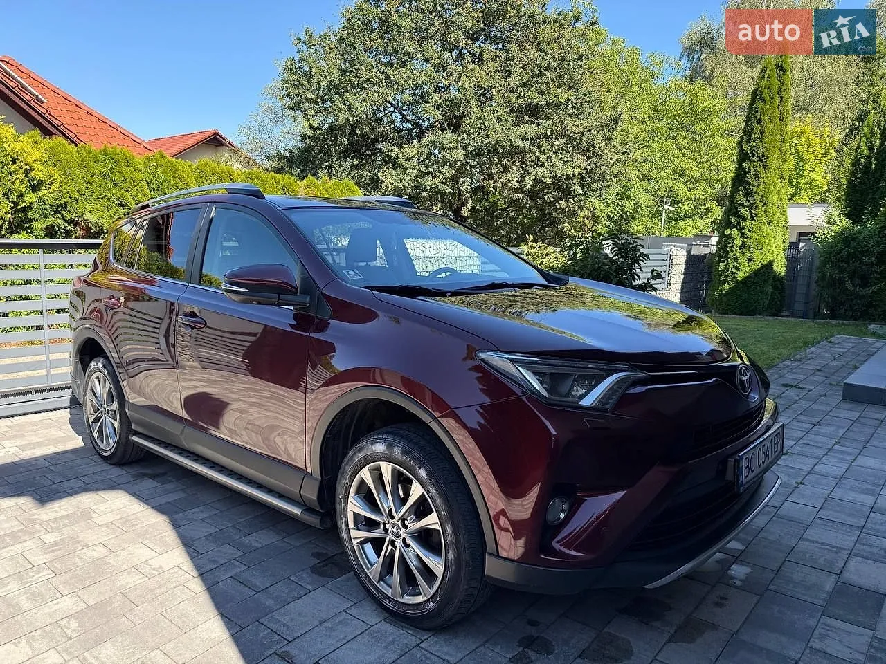 2016 Toyota RAV 4 - мініатюра 2