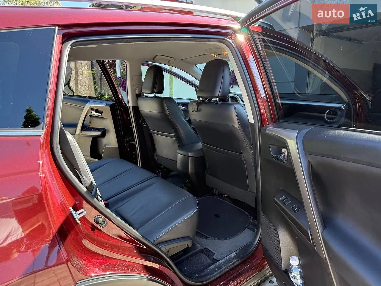 2016 Toyota RAV 4 - мініатюра 9