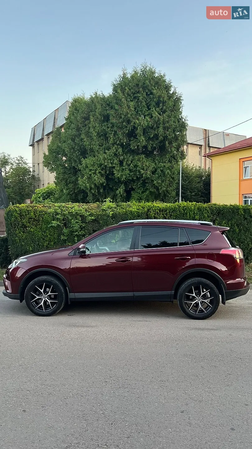 2017 Toyota RAV 4 - мініатюра 8