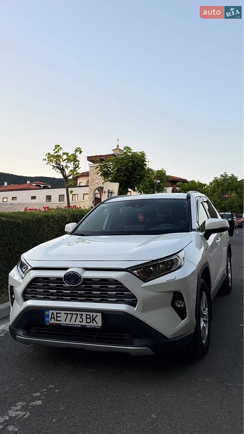 2019 Toyota RAV 4 - мініатюра 4