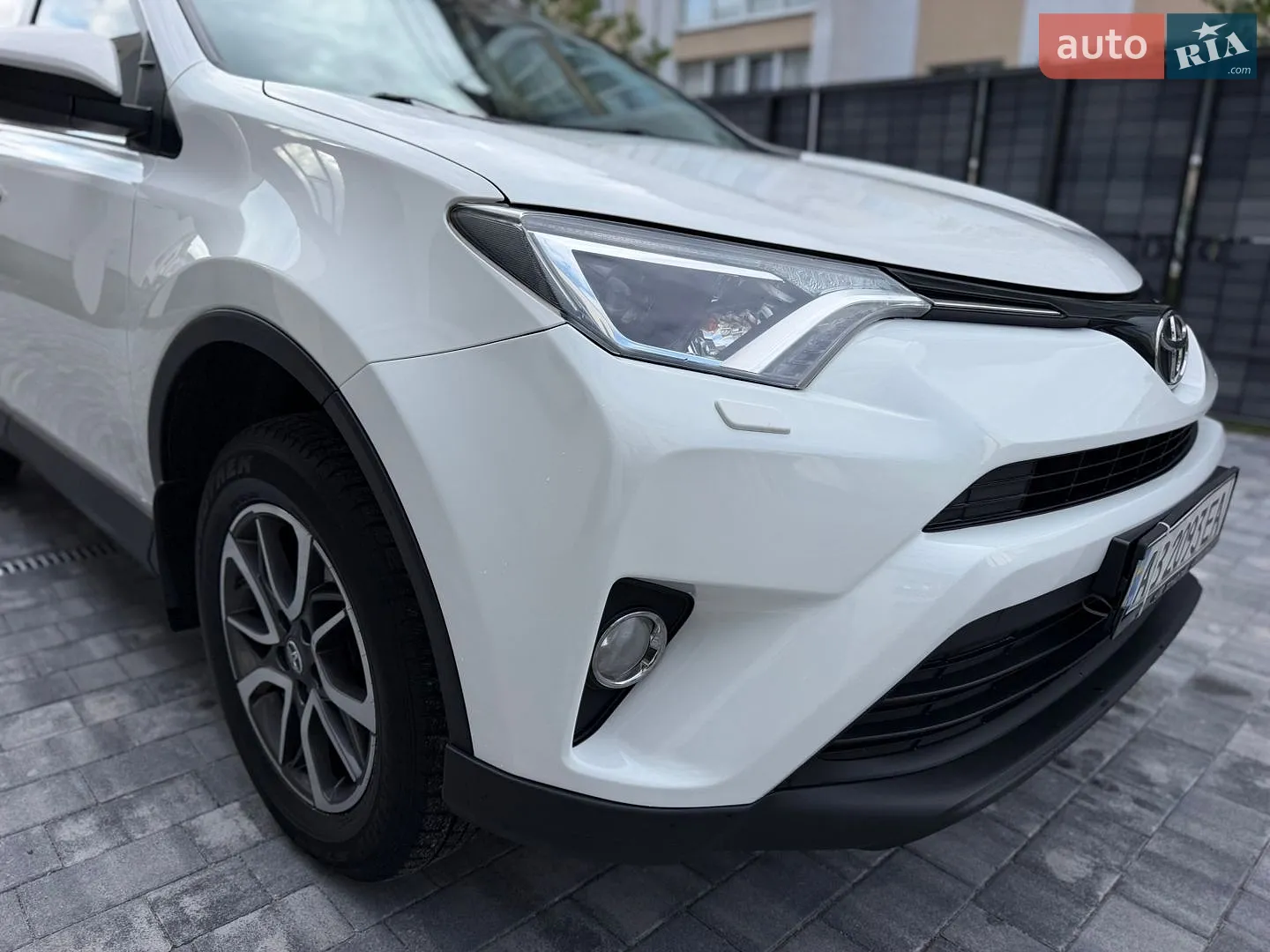 2018 Toyota RAV 4 - мініатюра 6