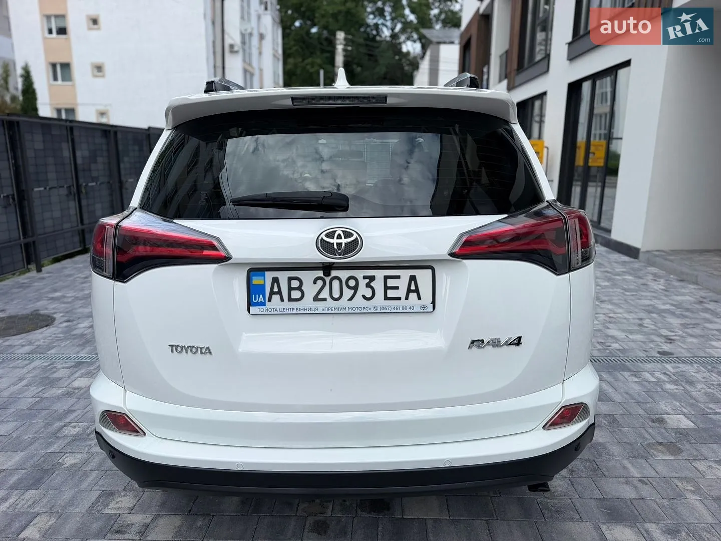 2018 Toyota RAV 4 - мініатюра 14