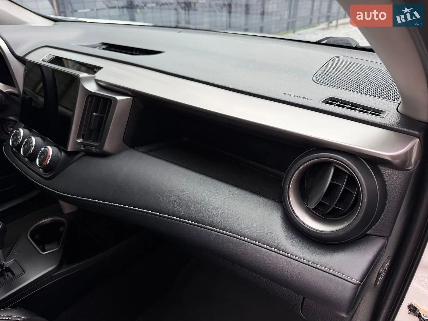 2018 Toyota RAV 4 - мініатюра 30